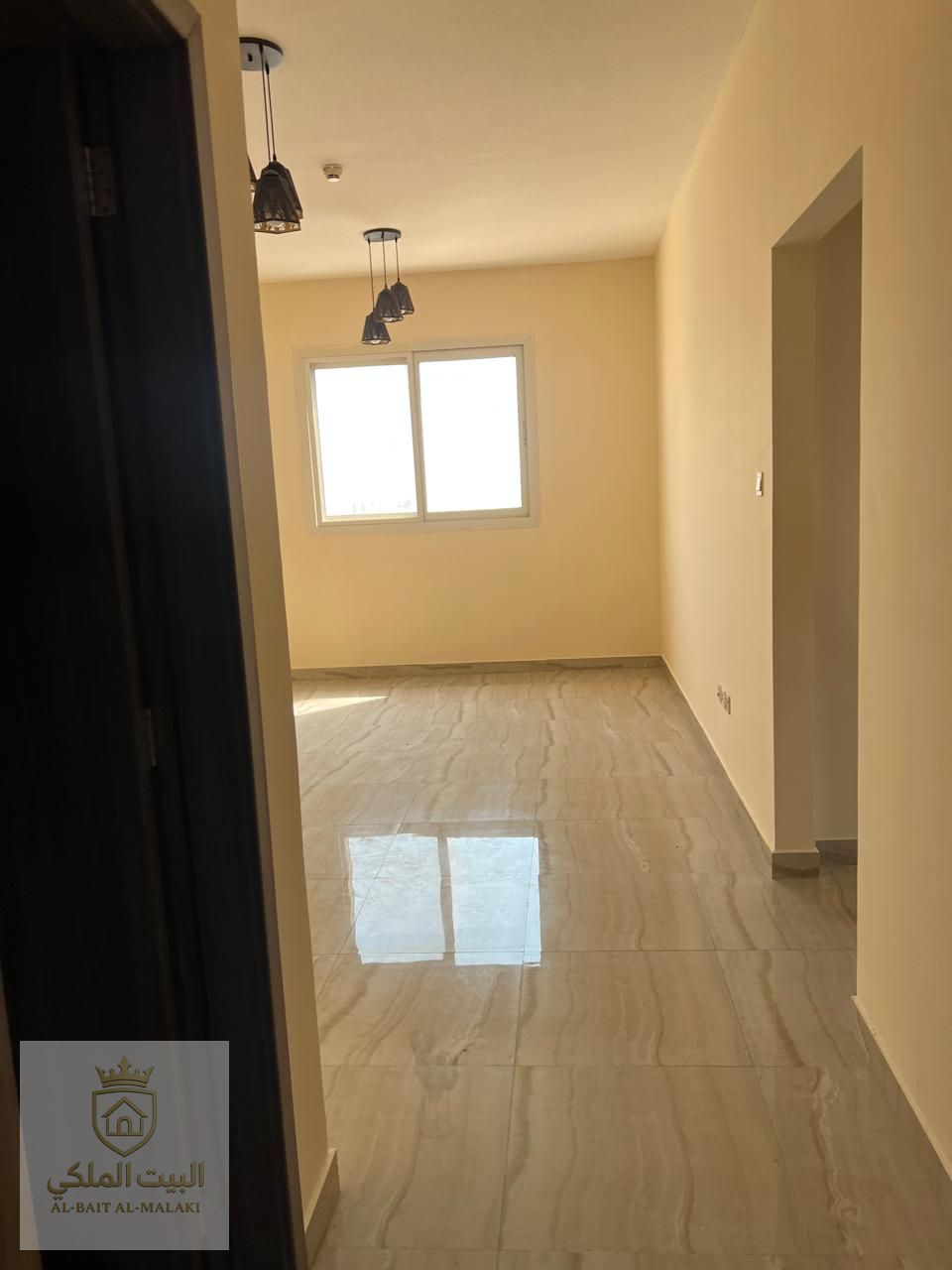 Two rooms and a hall in Al-Qasimia Al-Nad Another resident Parkin Free Its ruins are open and beautiful Two bathrooms