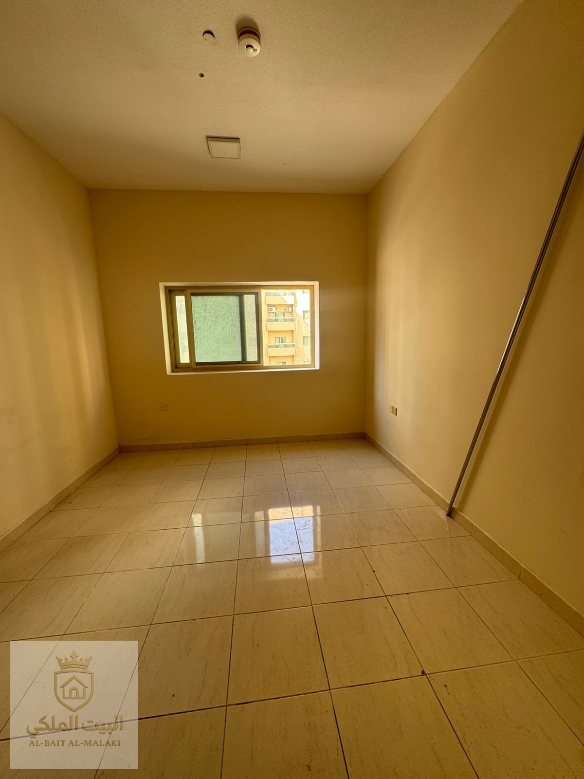 One bedroom and living room in Al-Naba'a Available in four installments Very clean and beautiful building 24-hour security Security cameras