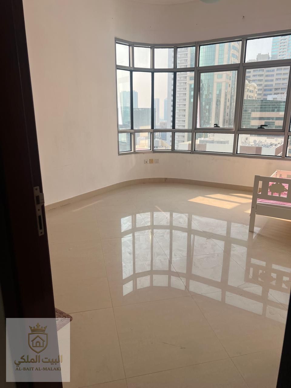 Two rooms and a hall in cooperation on the Dubai direct exit, a large area and payment facilities