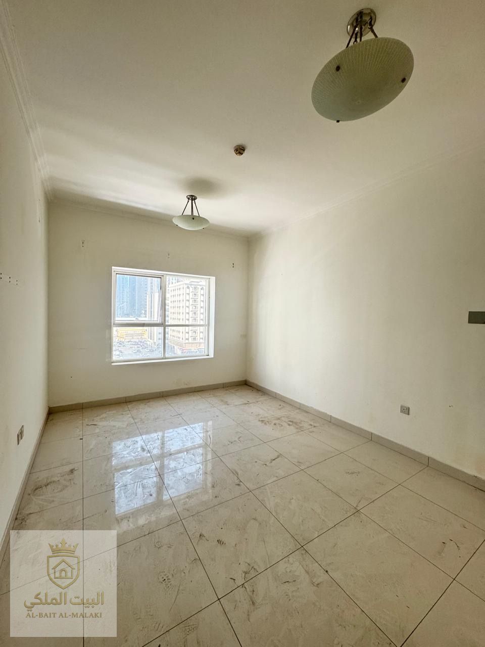 two spacious bedrooms with a practical layout in addition to a separate laundry room providing better organization and convenience It also includes two bathrooms with good finishing and a balcony offering natural light and ventilation