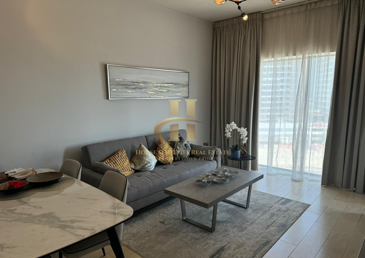 Prime Location Ready to Move Good Quality