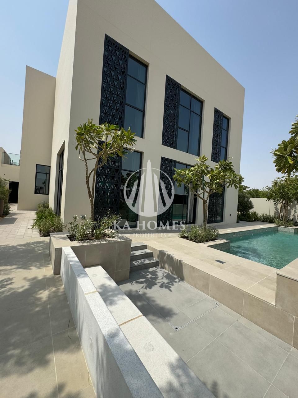 Villa in Sharjah | On entrance to Dubai | Near largest lake | With 10% down payment - Flexible payment plan |