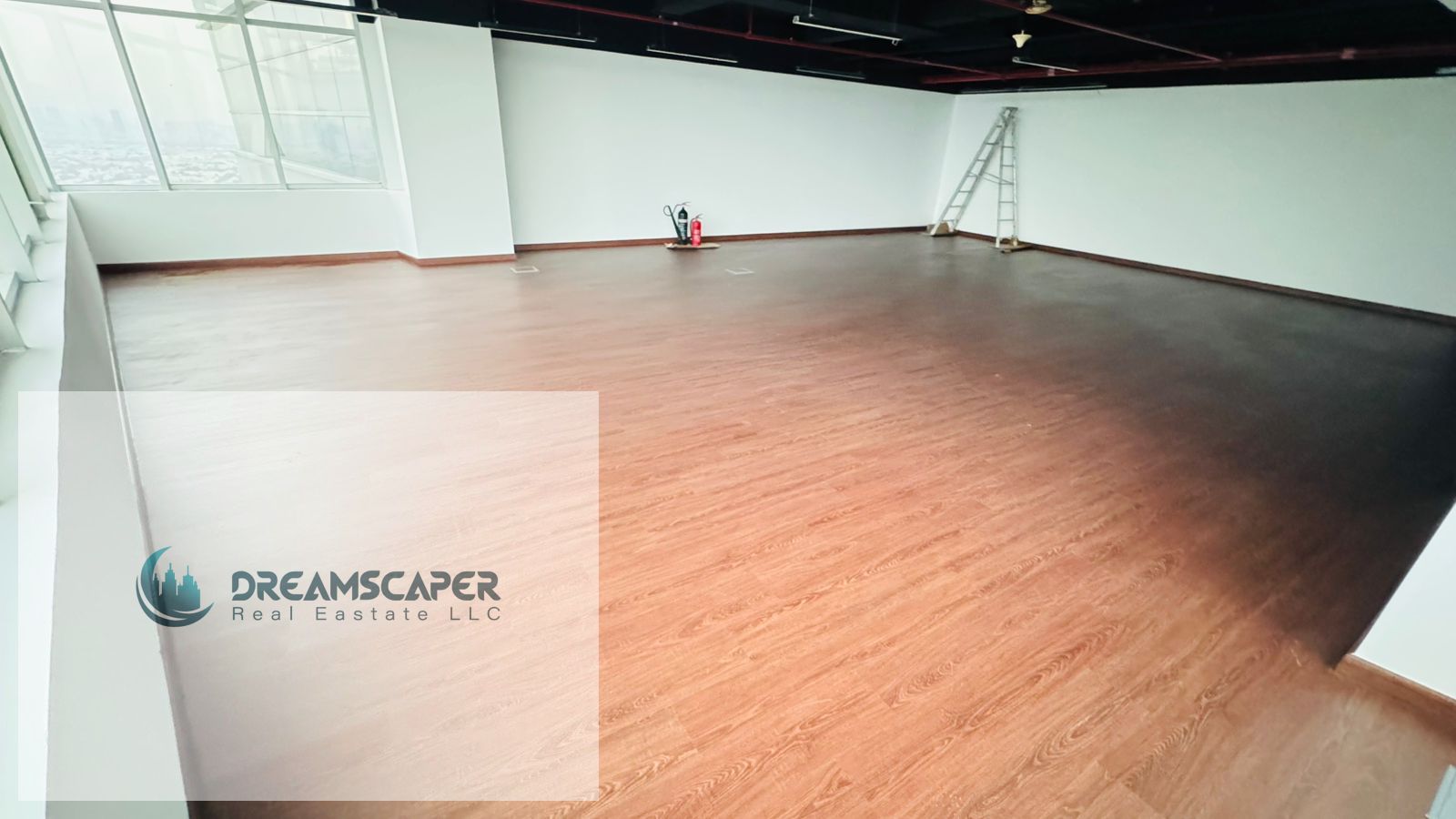 Premium Location | Fitted | DMCC COMPANY ONLY