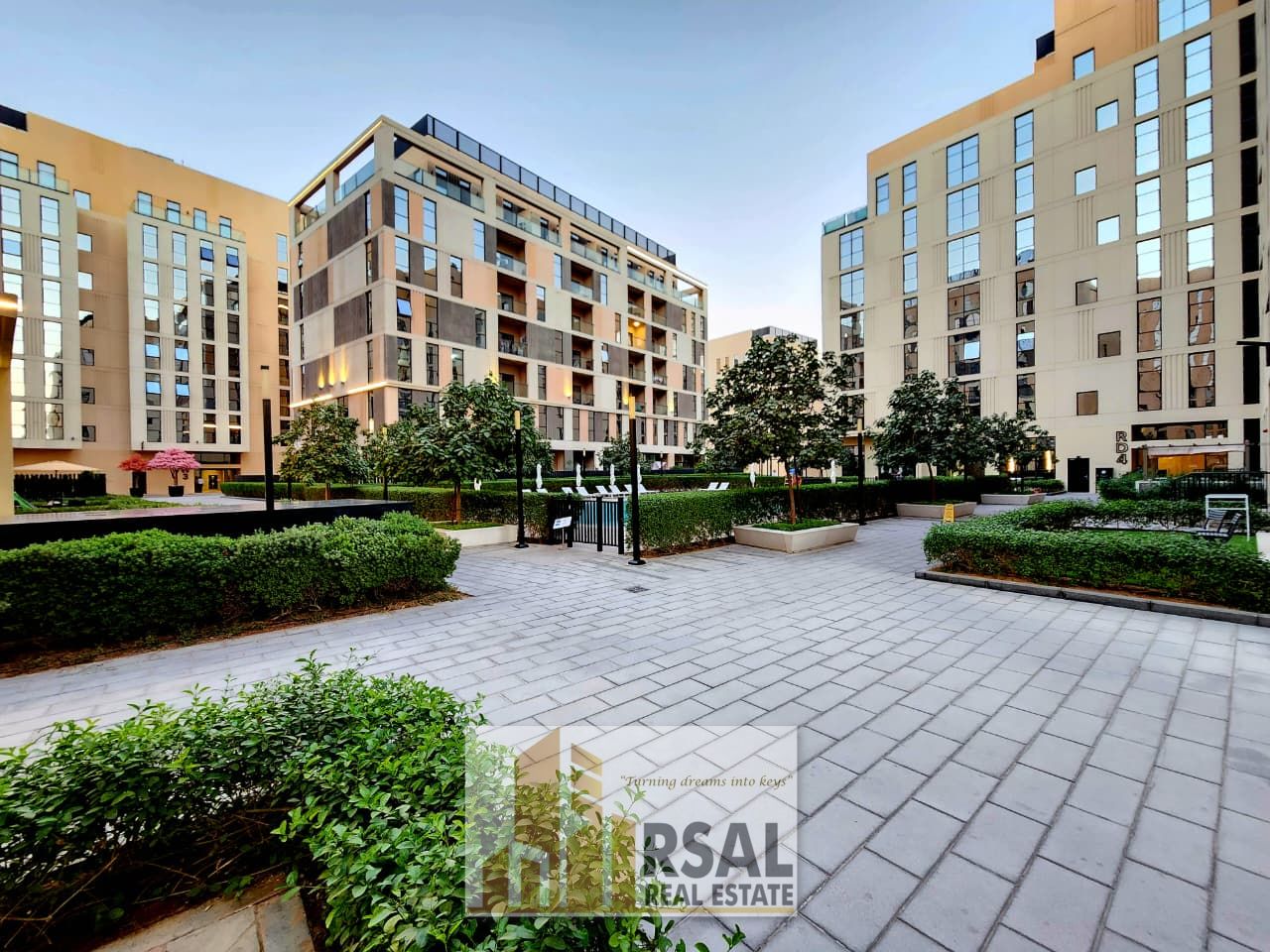 Modern Design\Luxurious Lifestyle\1BHK\Gated Community