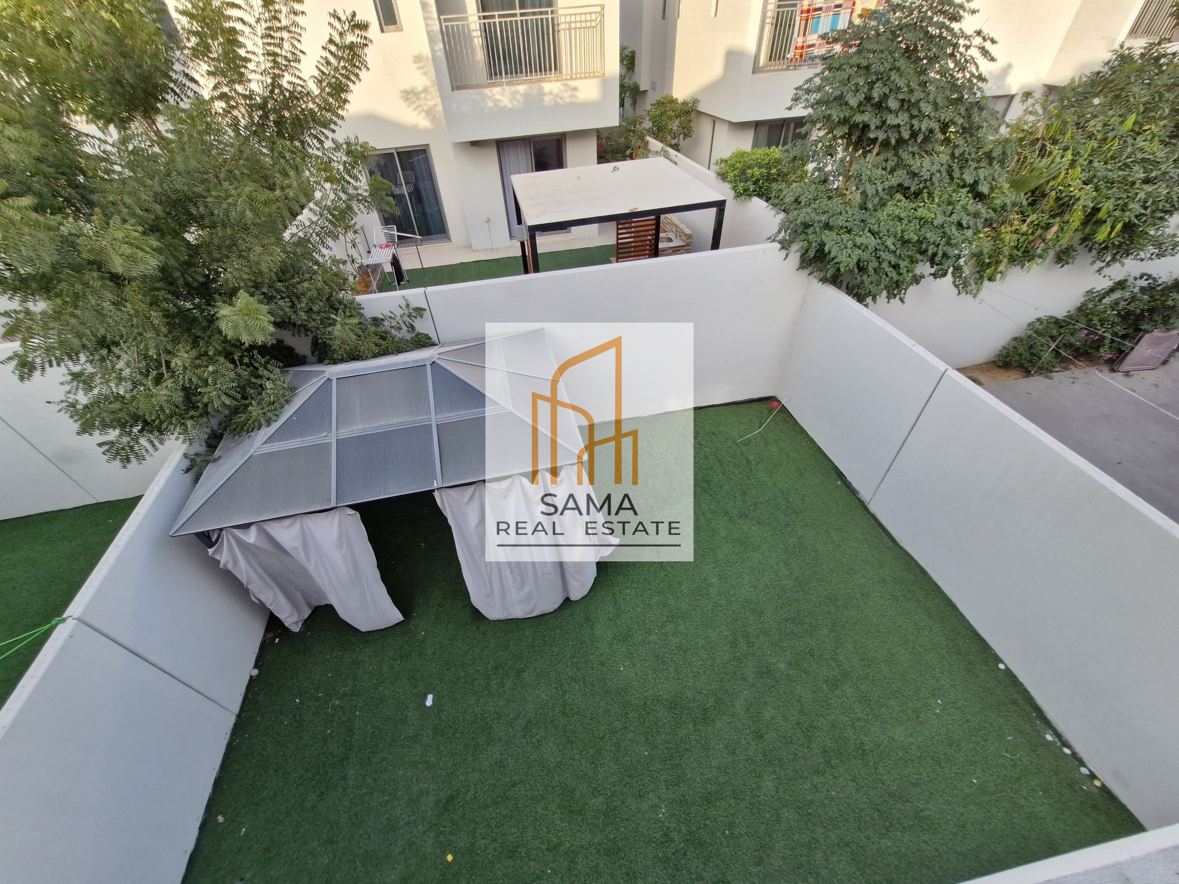 3badroom villa 2bathroom with balcony maid room gym pool parking Garden only 130k Alzahia garden sharjah