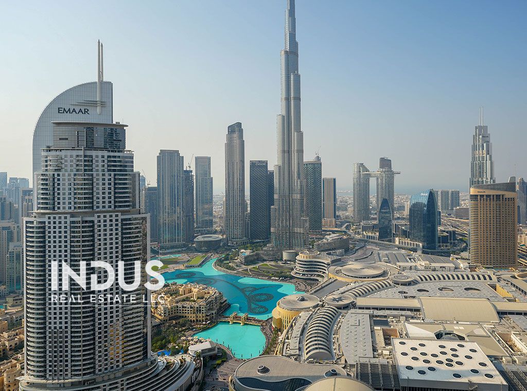 Full Burj Khalifa View | Well maintained | 2BR | Corner
