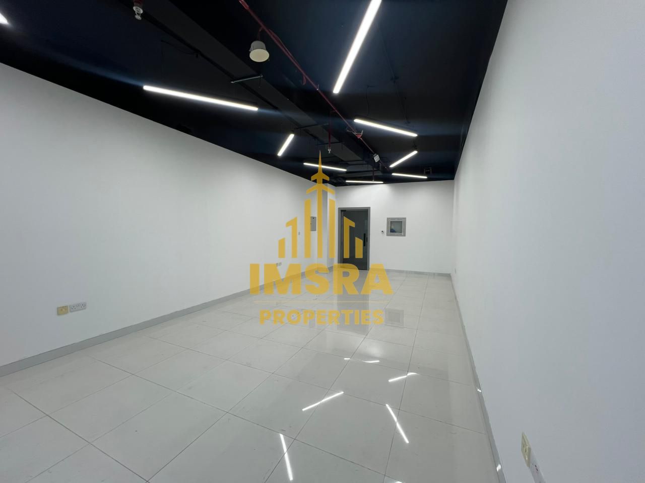 BRAND NEW I PRIME LOCATION | READY TO MOVE