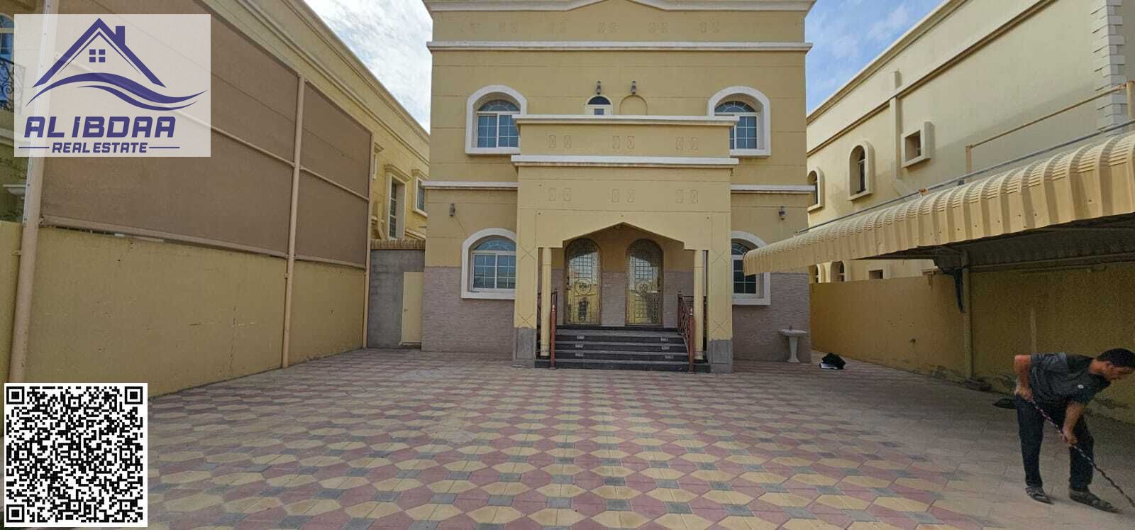 Villa for rent in Al Muwaihat 1. Spacious villa with an annex and indoor parking.