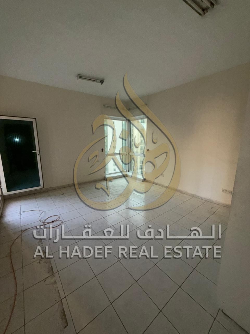 3-bedroom apartment with living room, maid's room, swimming pool, air conditioning, and free parking – Al Majaz 2