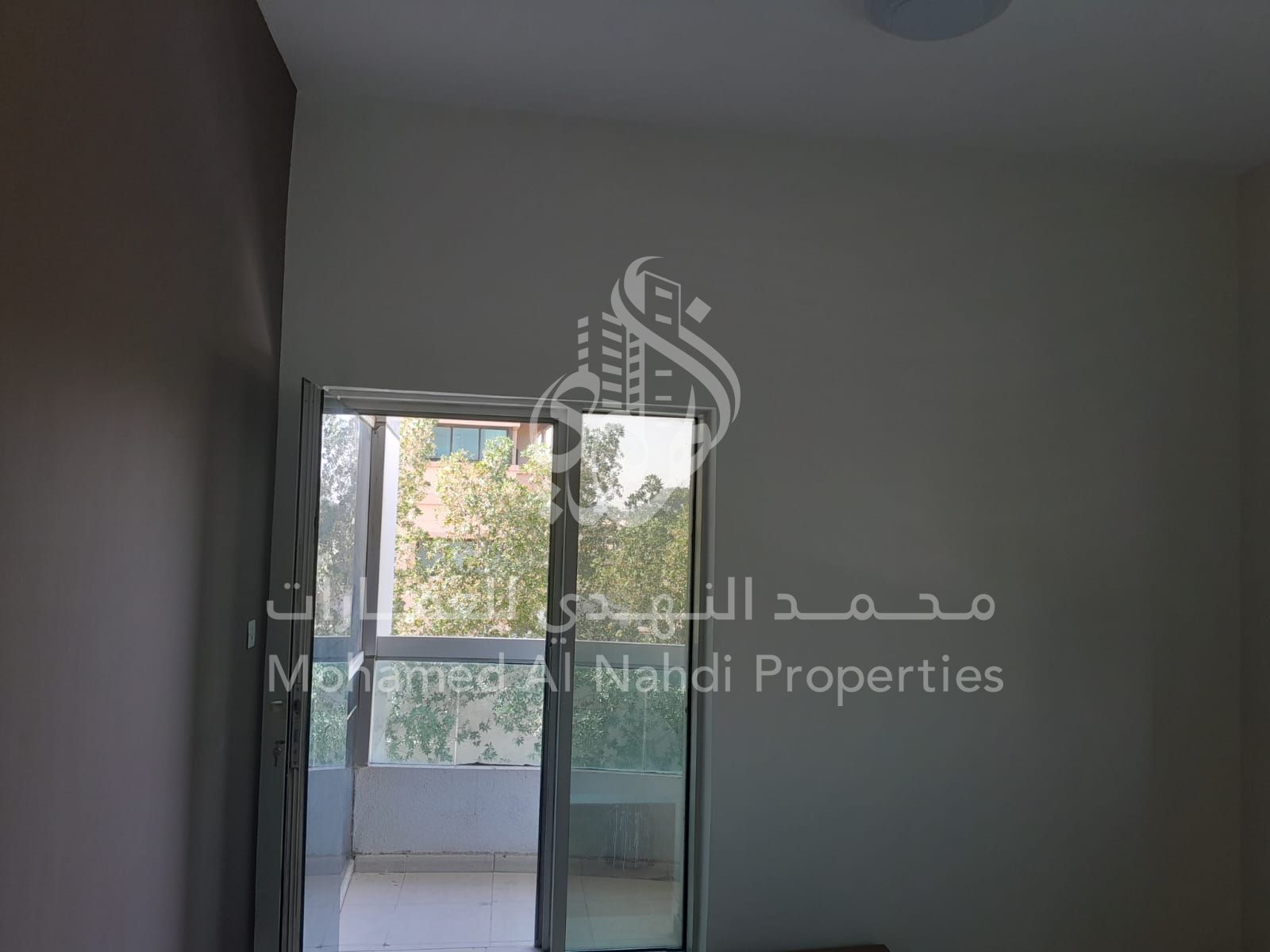 READY TO MOVE ! 1 BHK ! 70K