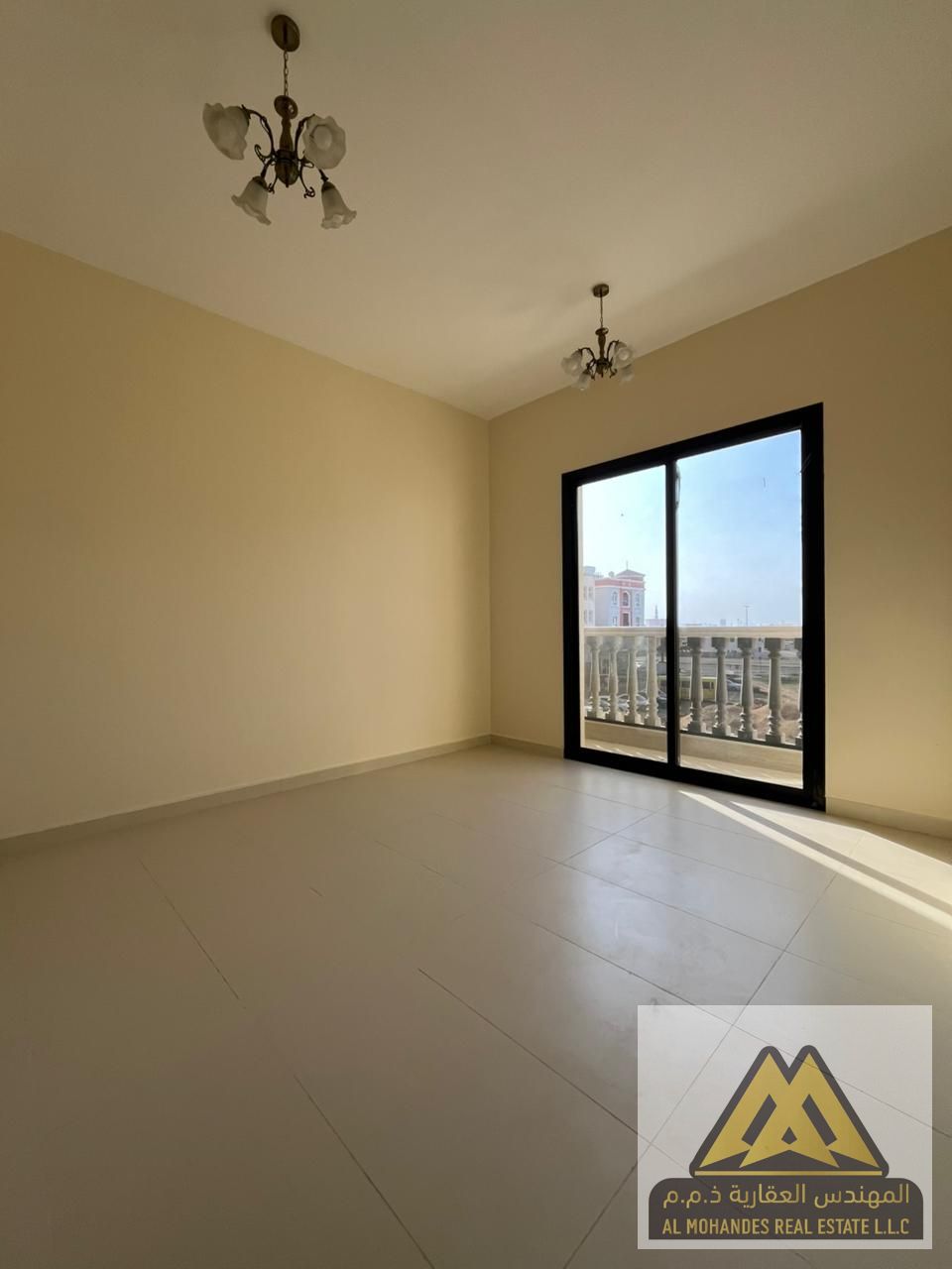 Master bedroom and living room for rent – Al Aaliyah (first occupancy)