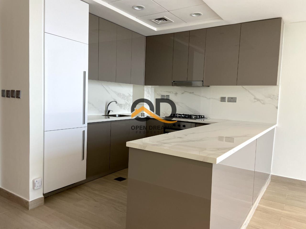 Burj and Lagoon view || Biggest Internal Layout || Ready to Move