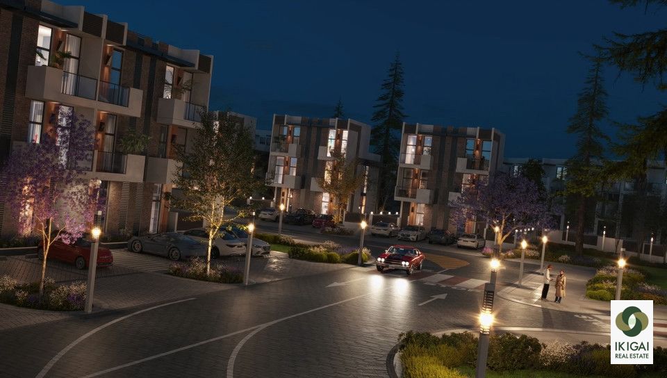 Family Friendly Townhouses | Pool & Gym | No Monthly Payments