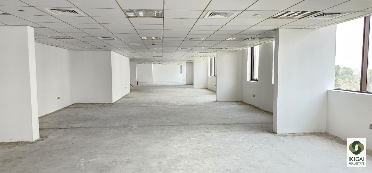 Full Floor | Half Floor| Multiple Options I Close to Metro