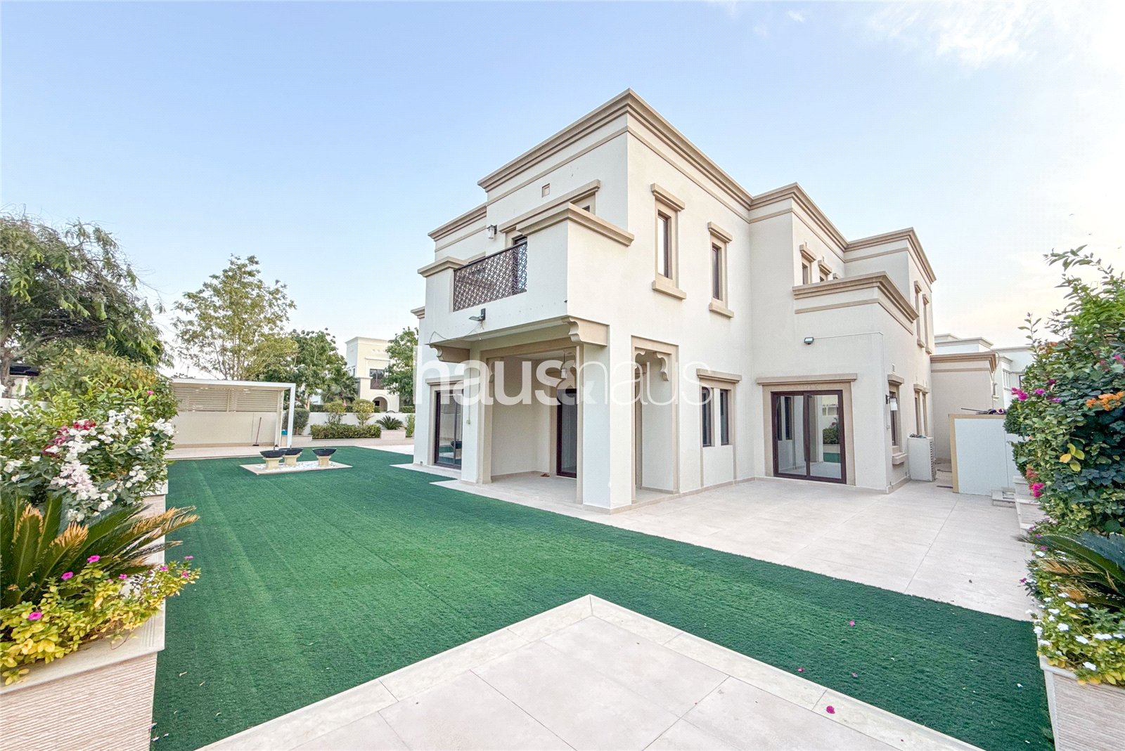 Backing Pool | Single Row | Corner Plot