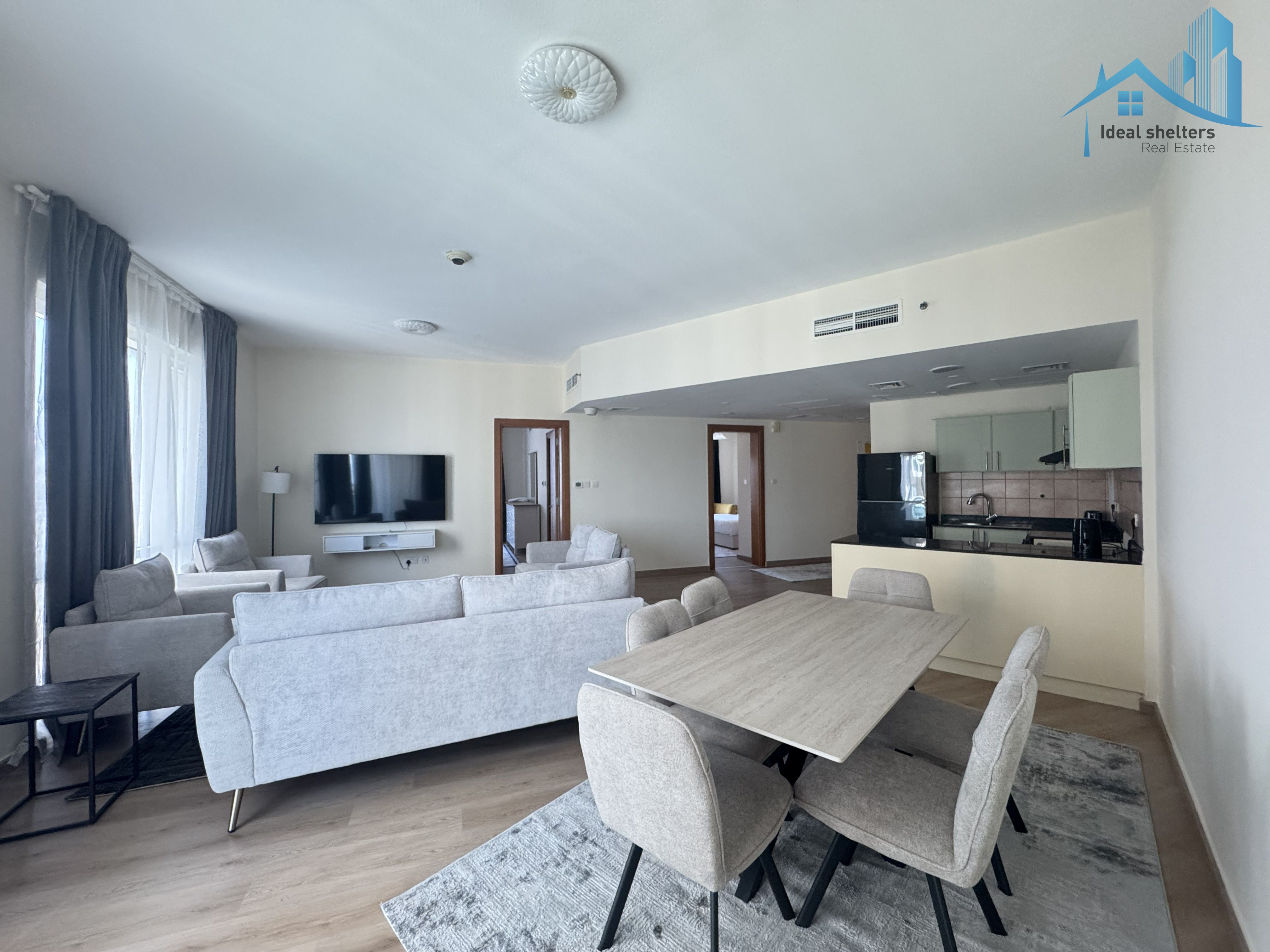 FULLY FURNISHED_PREMIUM FURNITURE_HUGE SIZE_LAKE VIEW 2BHK