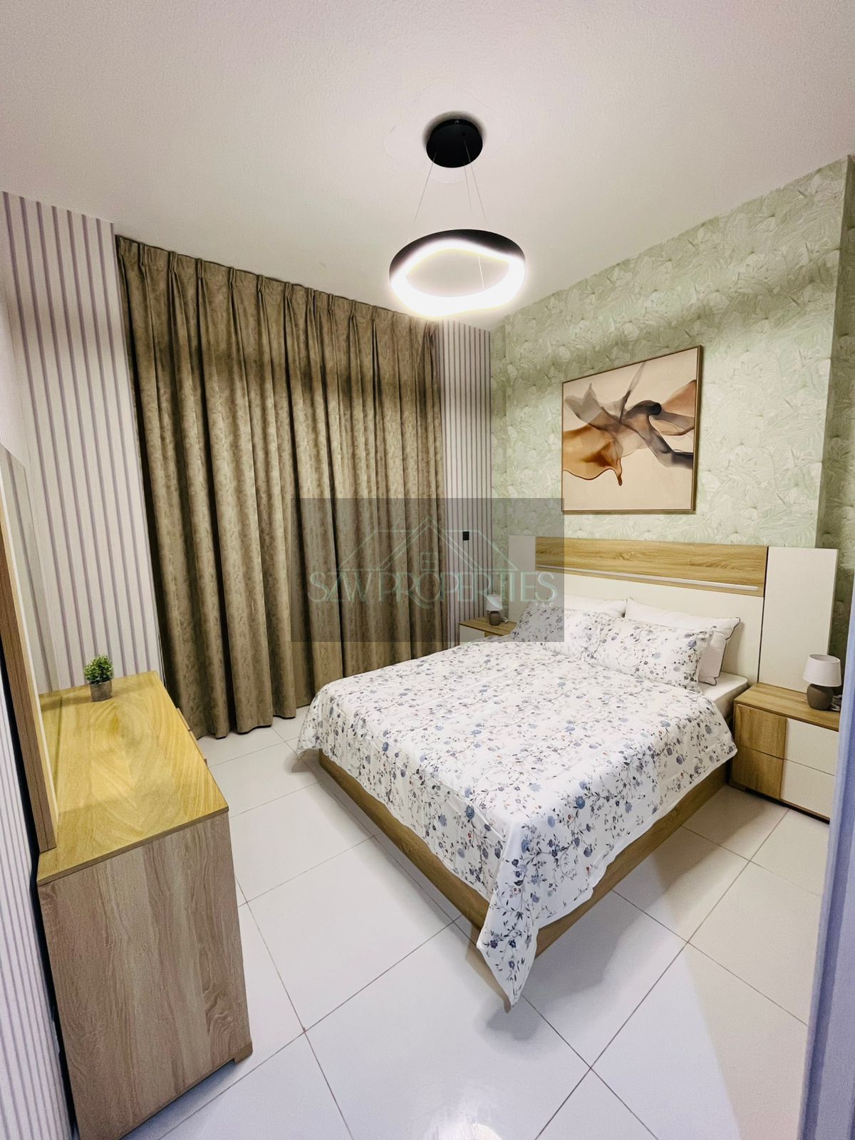READY TO MOVE 1BEDROOM APARTMENT =CLOSE TO SOUQ EXTRA