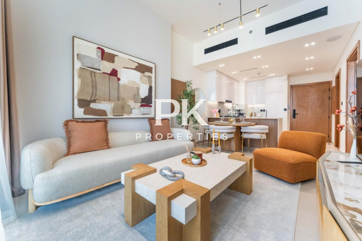 Smart Home | Fully Furnsihed | Premium Quality
