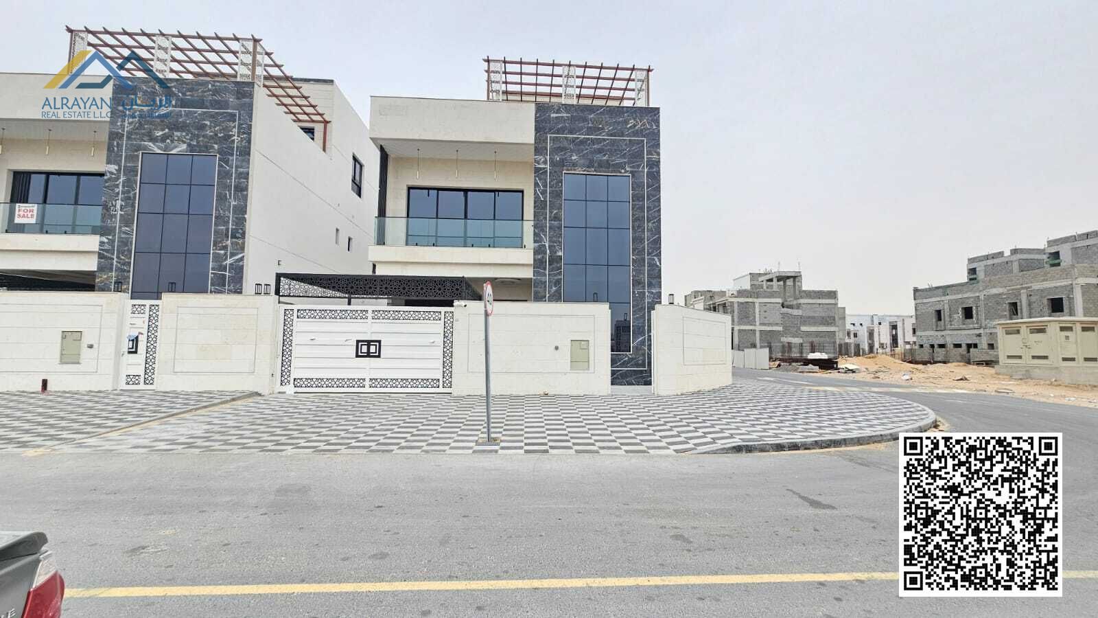Luxury corner villa for sale in Ajman, Al Helio 2. Super deluxe finishing. The villa is in an excellent location, just 11 minutes from Al Yasmin