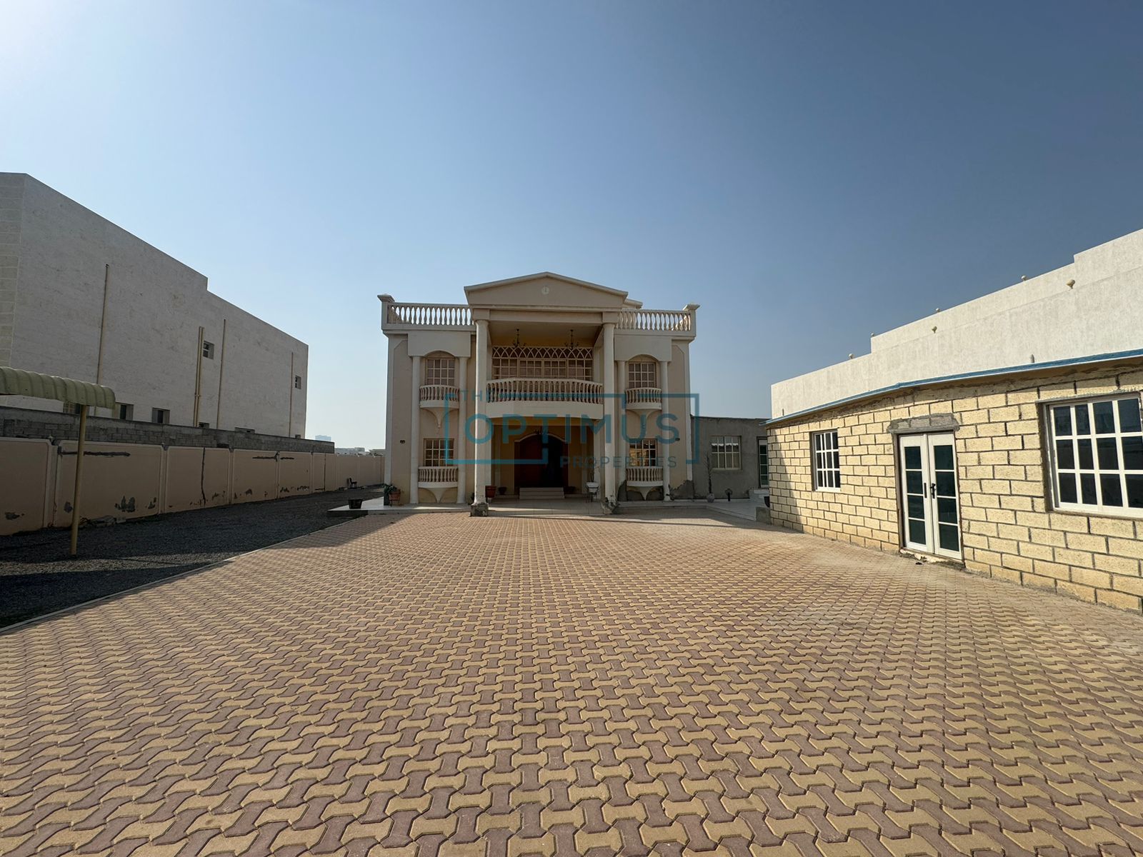 Distress Deal || Vacant Unit || Hot Deal