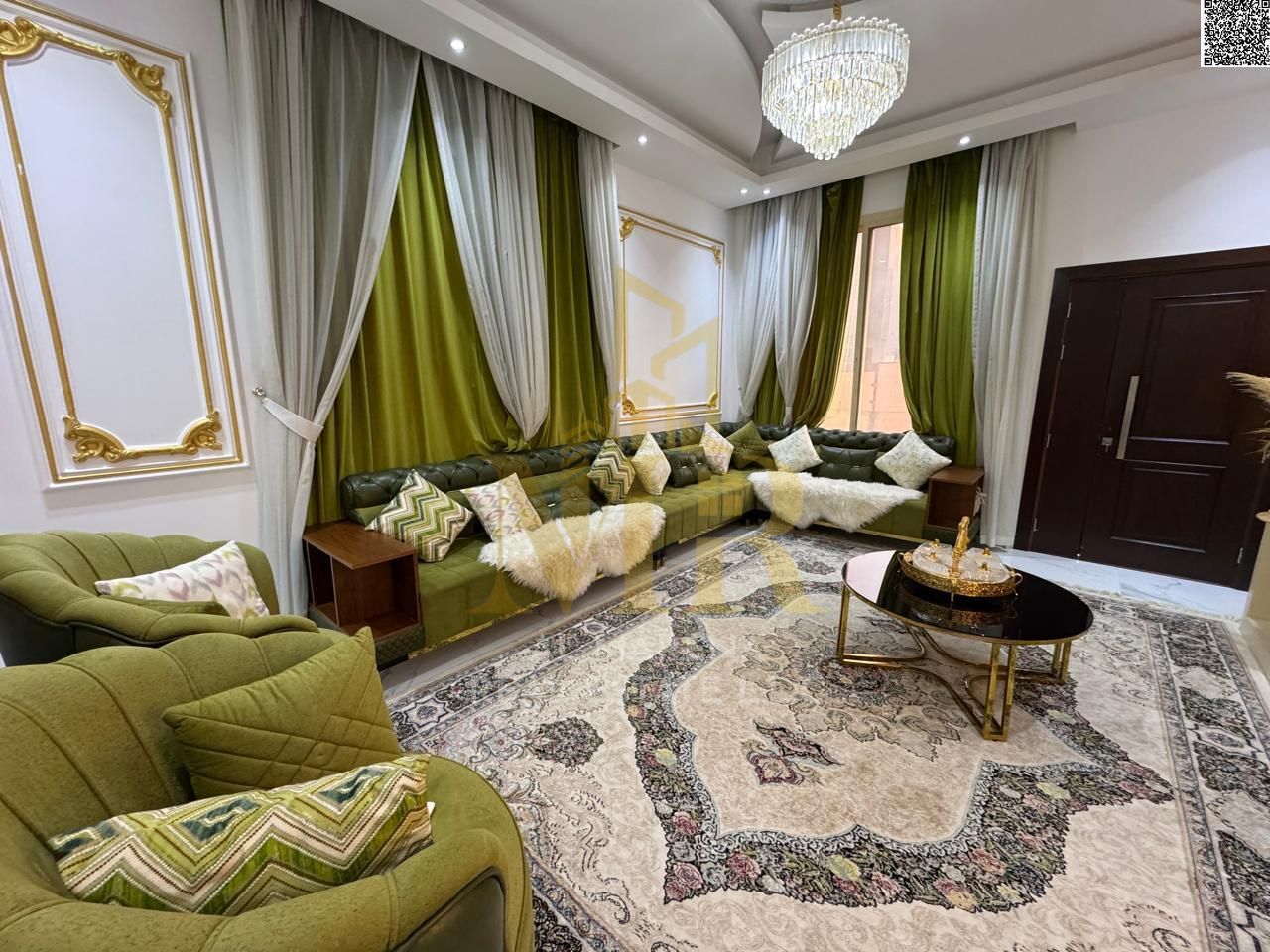 Ready-to-move-in villa for sale in Al Yasmeen, Ajman, with electricity, water, air conditioning, and furnishings, priced at AED 1,750,000. Freehold ow