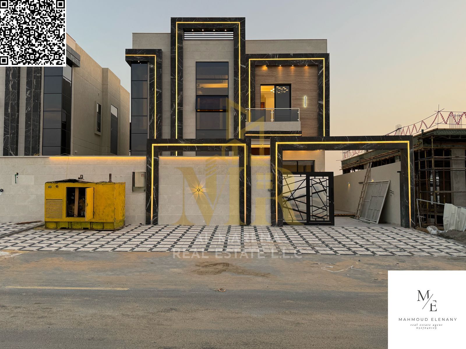 Villa for sale at an excellent price with a large courtyard. Freehold ownership for life for all nationalities with easy bank financing available. Vi