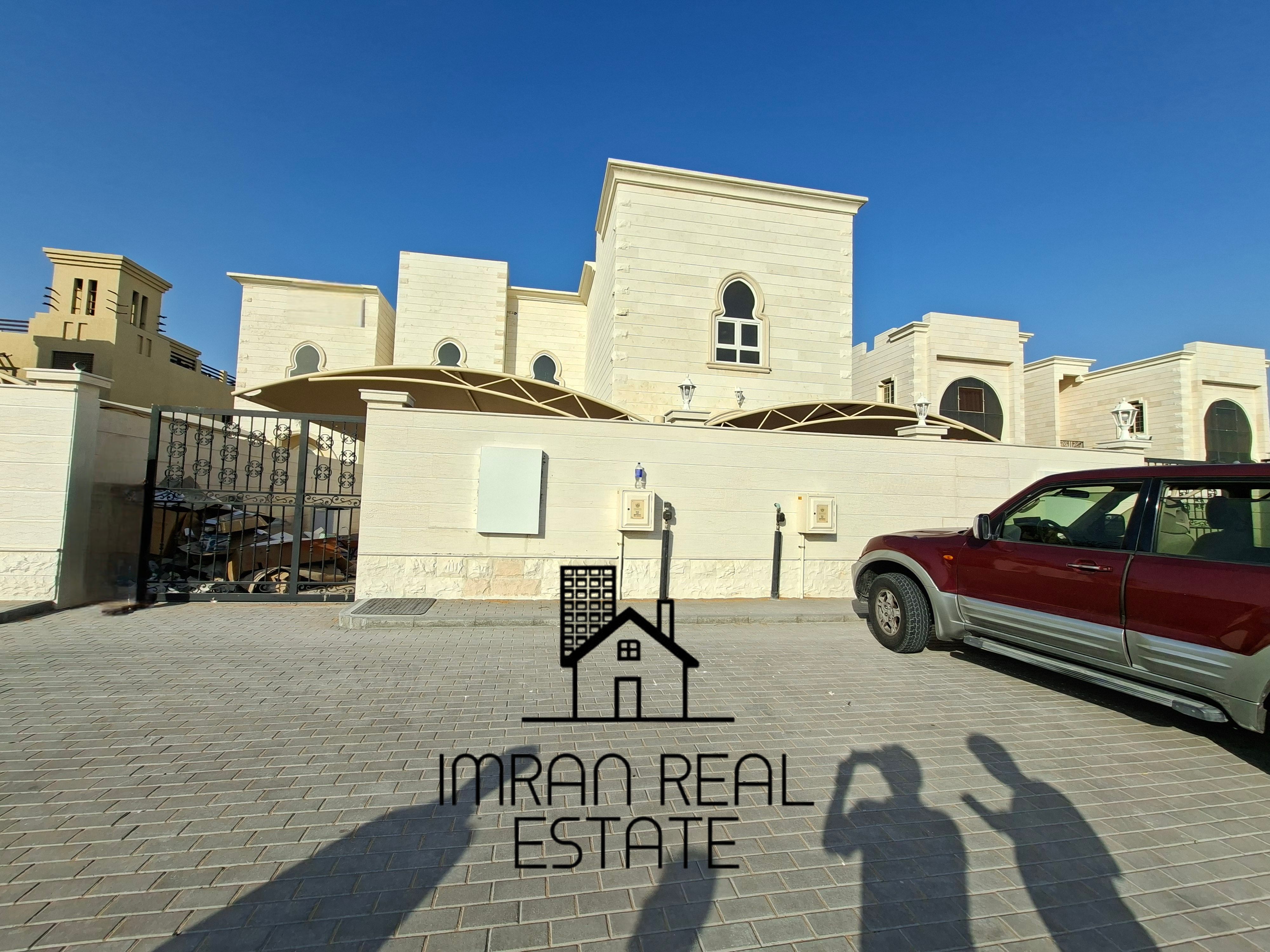 Modern 4BR Luxury Villa ready to move