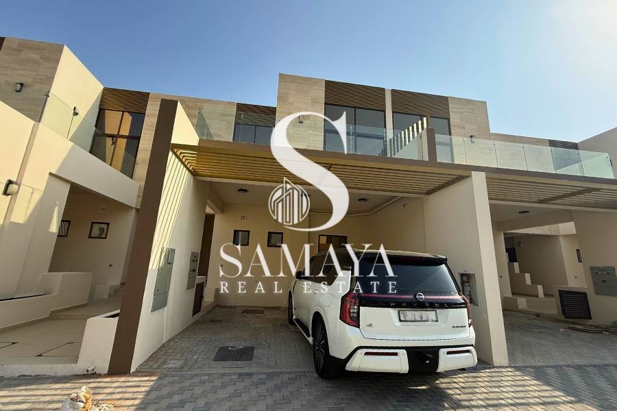 BRAND NEW LUXURY VILLA FOR RENT |THE FIELDS AT D11