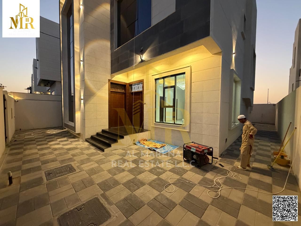Villa for sale in Al Bahia area - Ajman, prime location near the Chinese market, in a quiet residential area close to all services.