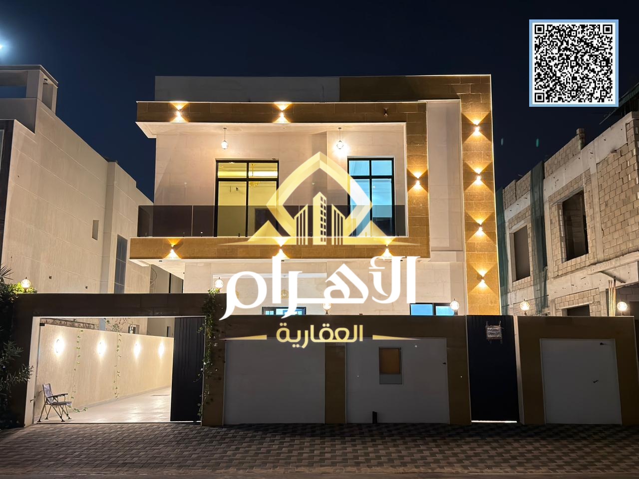 Villa directly from the owner, personalized finishing, on a main street, close to all services, freehold ownership for all nationalities and no down p