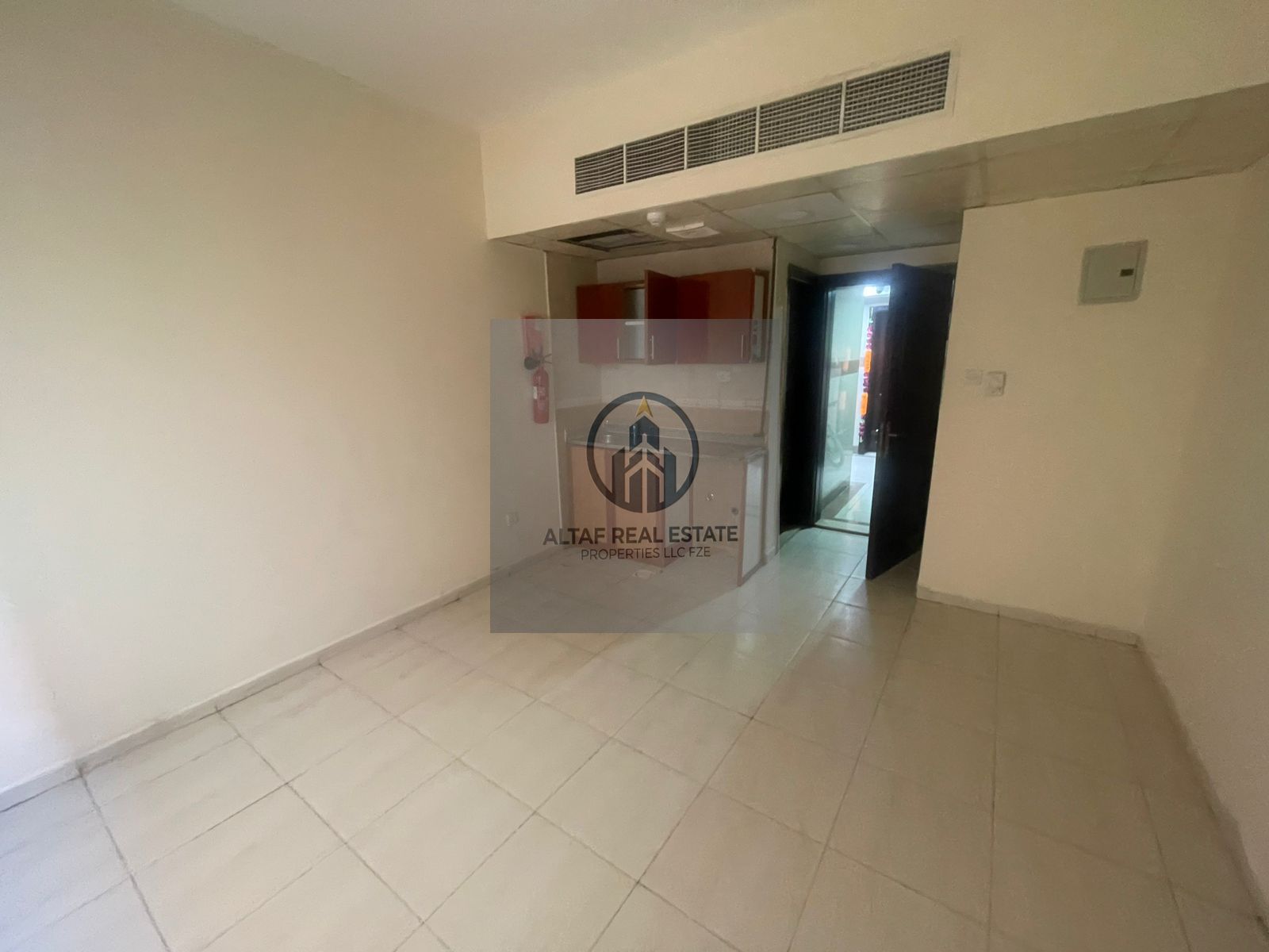 BIG STUDIO AVAILABLE IN BUTINA NEAR DISCOUNT