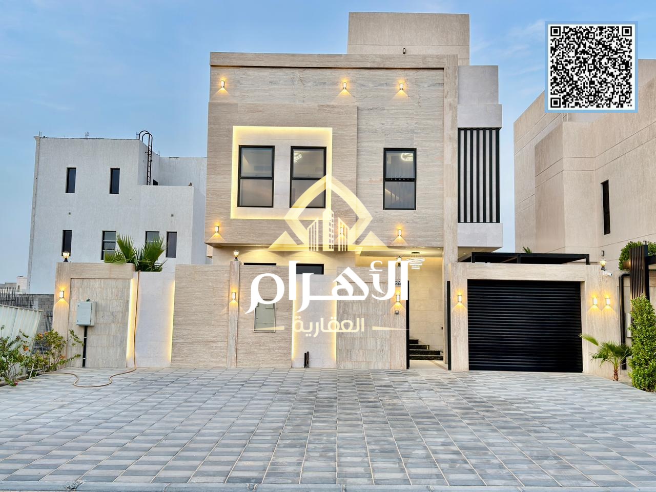 Luxury super deluxe villa for sale in Al Helio 2 area, Ajman, price includes electricity, water and air conditioning
