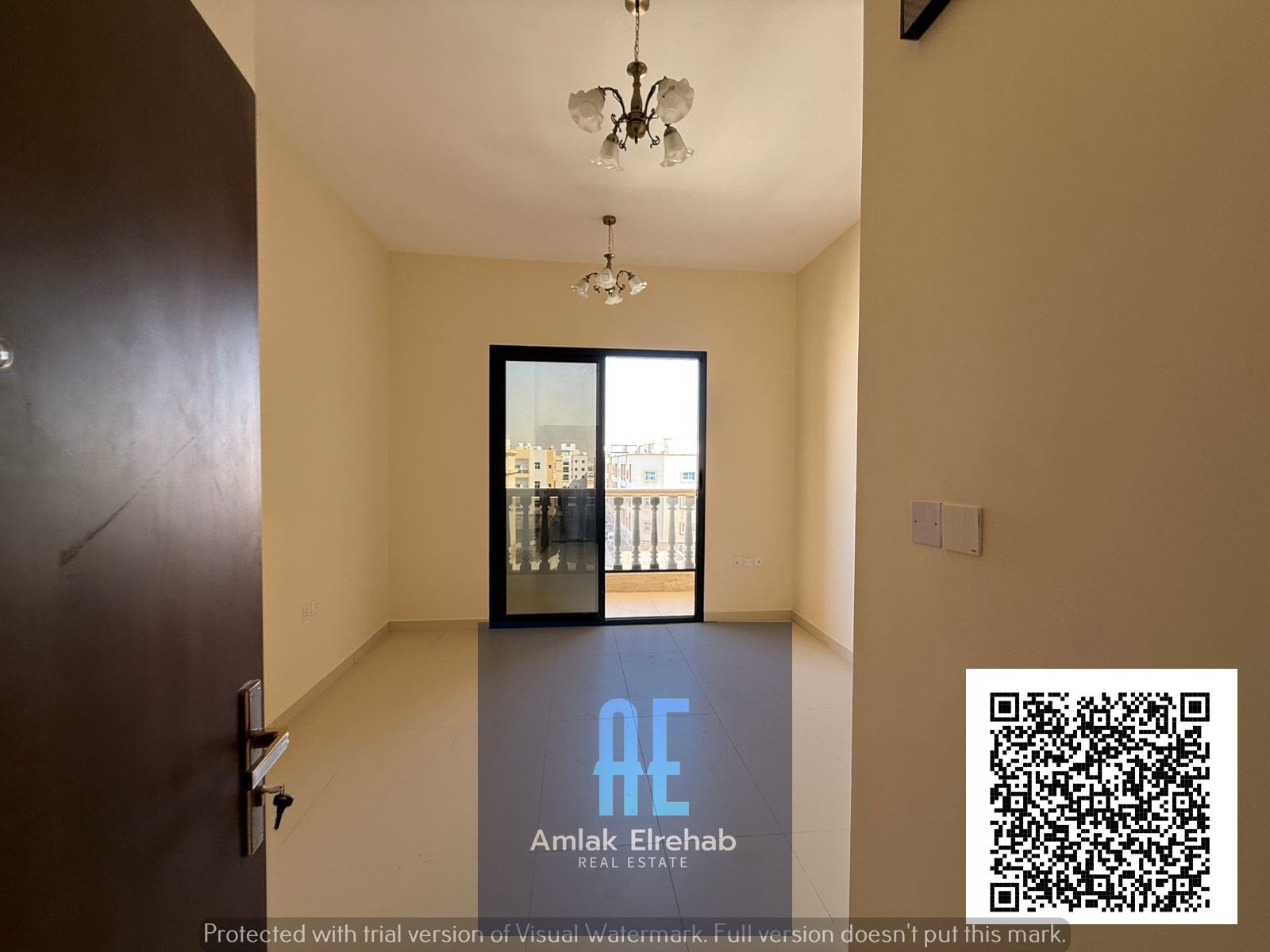 Luxury one-bedroom apartment for rent in Al-Aliya - first occupancy - with balcony - central air conditioning