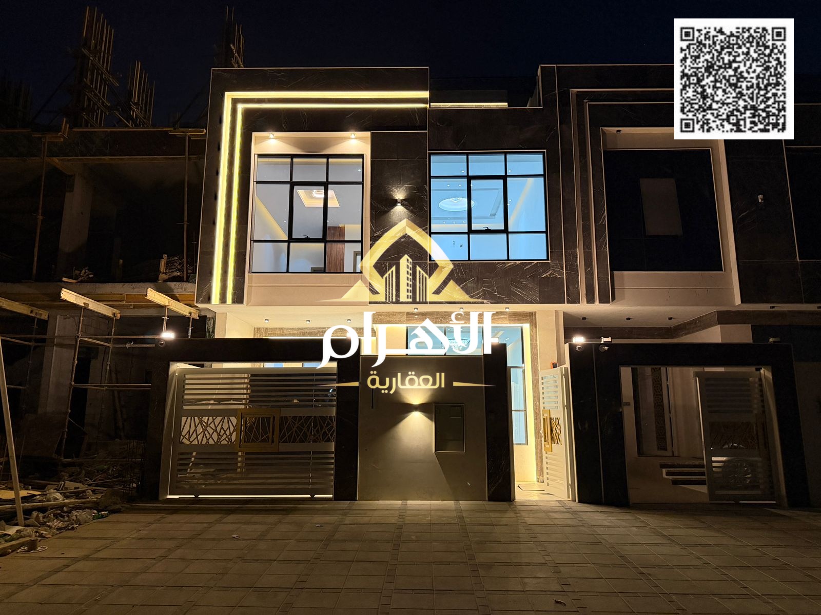 Luxury villa in Al Helio 2, Ajman, ready for immediate occupancy with high-end finishes and spacious living areas. Freehold ownership for all national