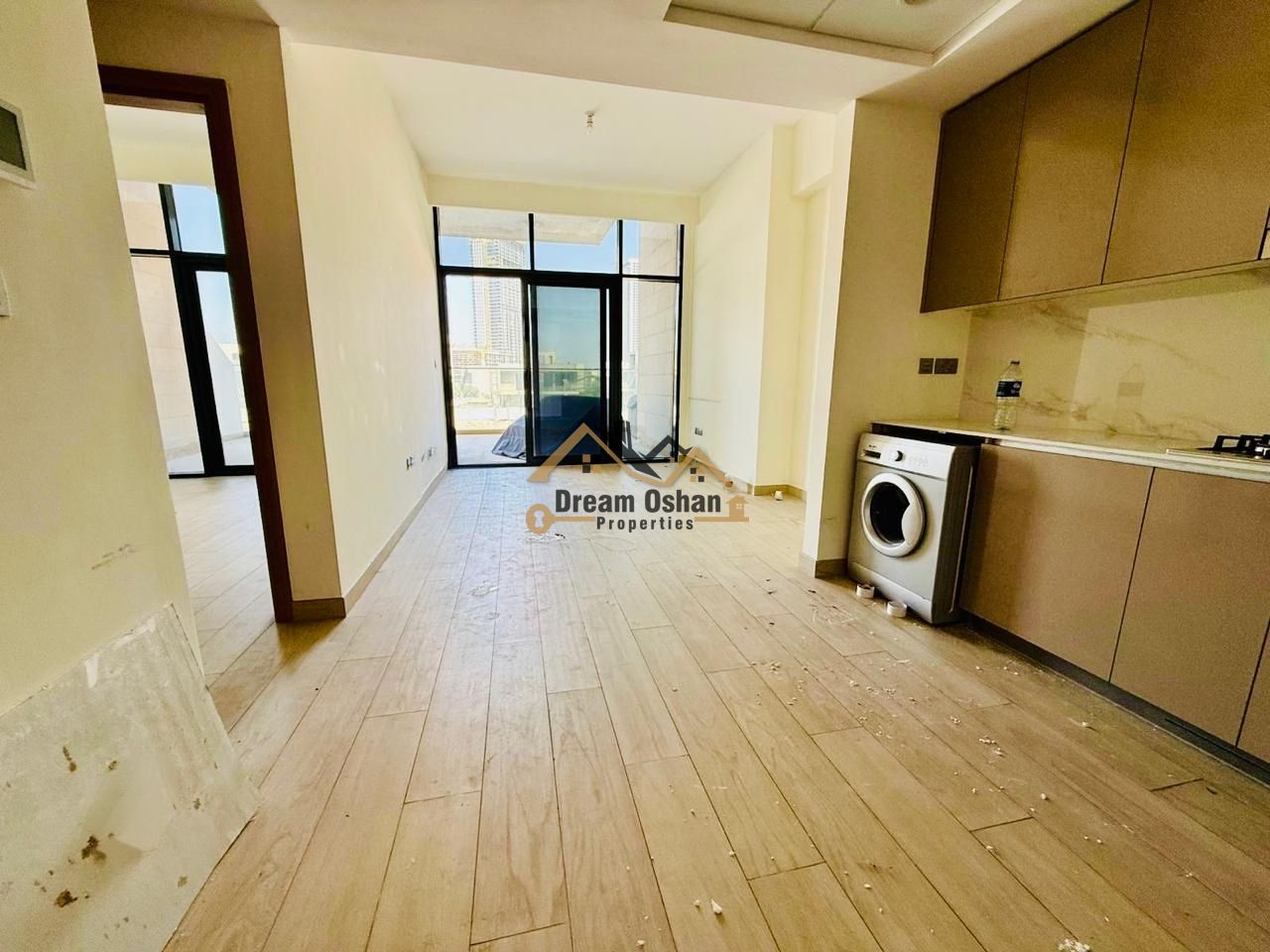 Huge Terrace - Burj View | Ready To Occupy