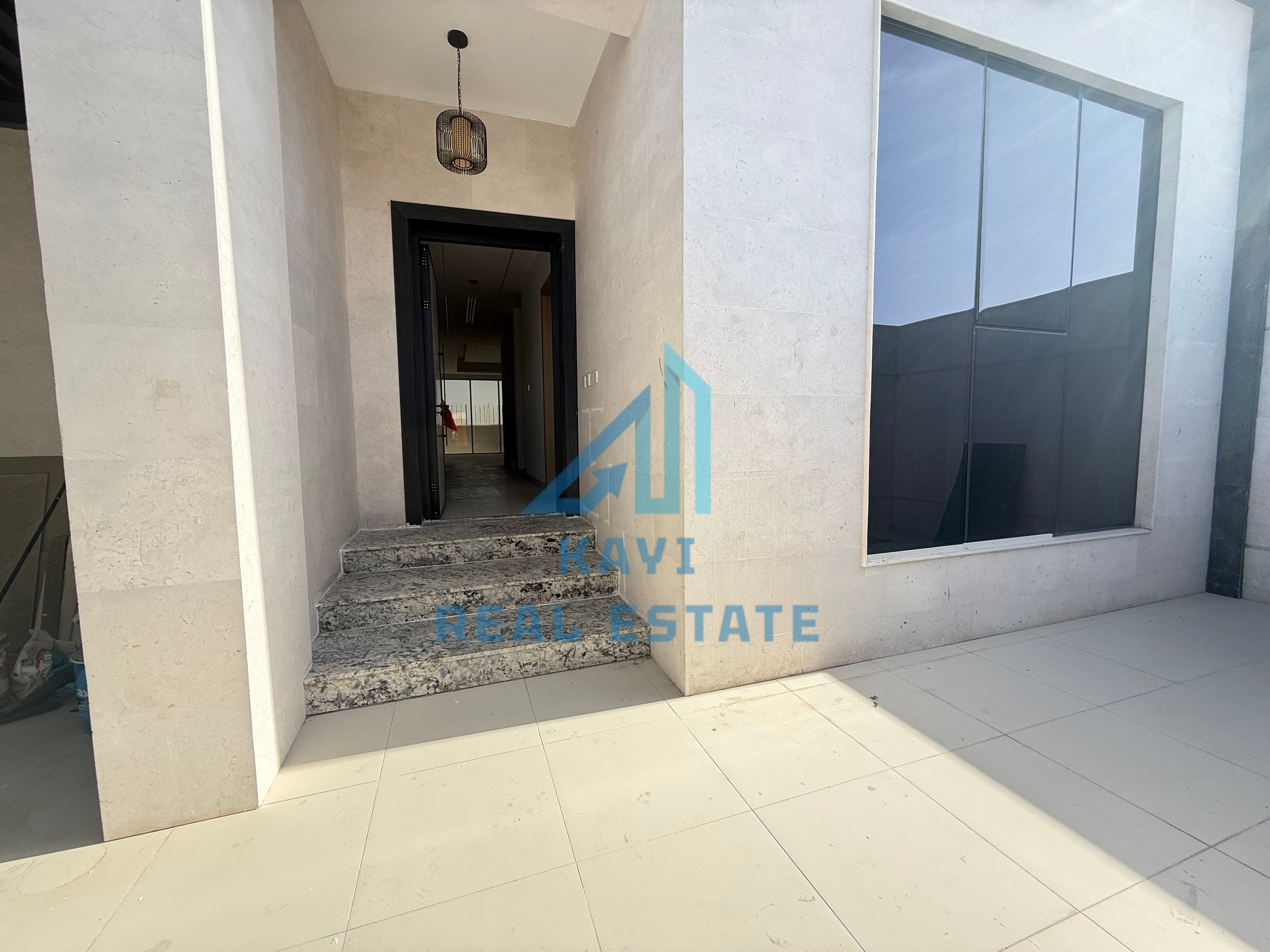 Brand new 4 BEDROOM Villa In Tilal City