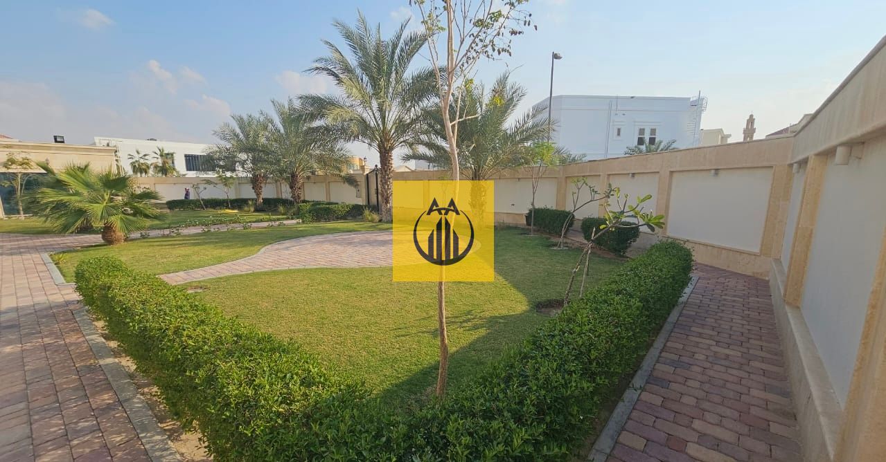 Villa for rent in mizhr area 5 rooms + maid