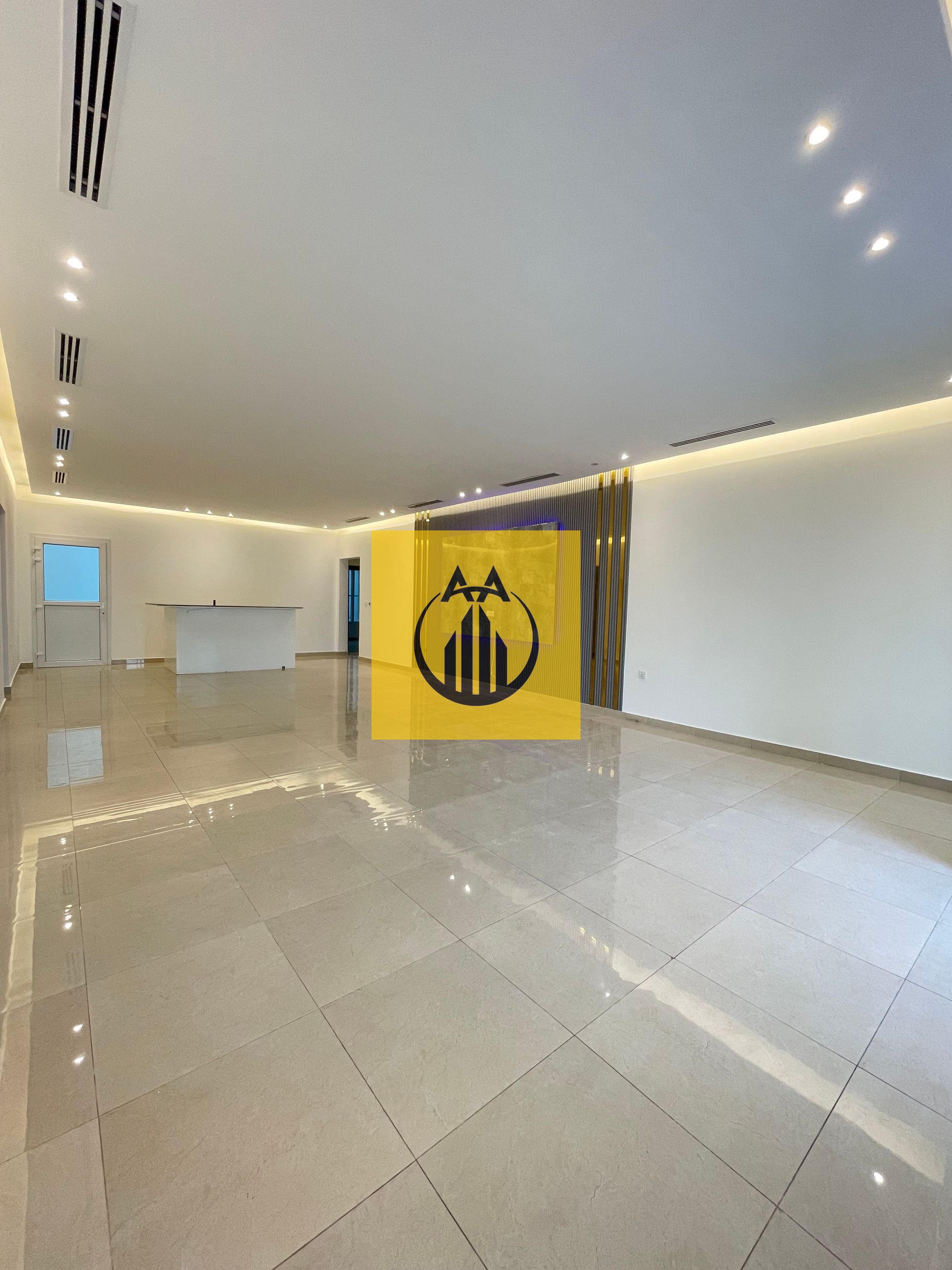 Villa for rent in al khawaneej 2 4master bedrooms*hall