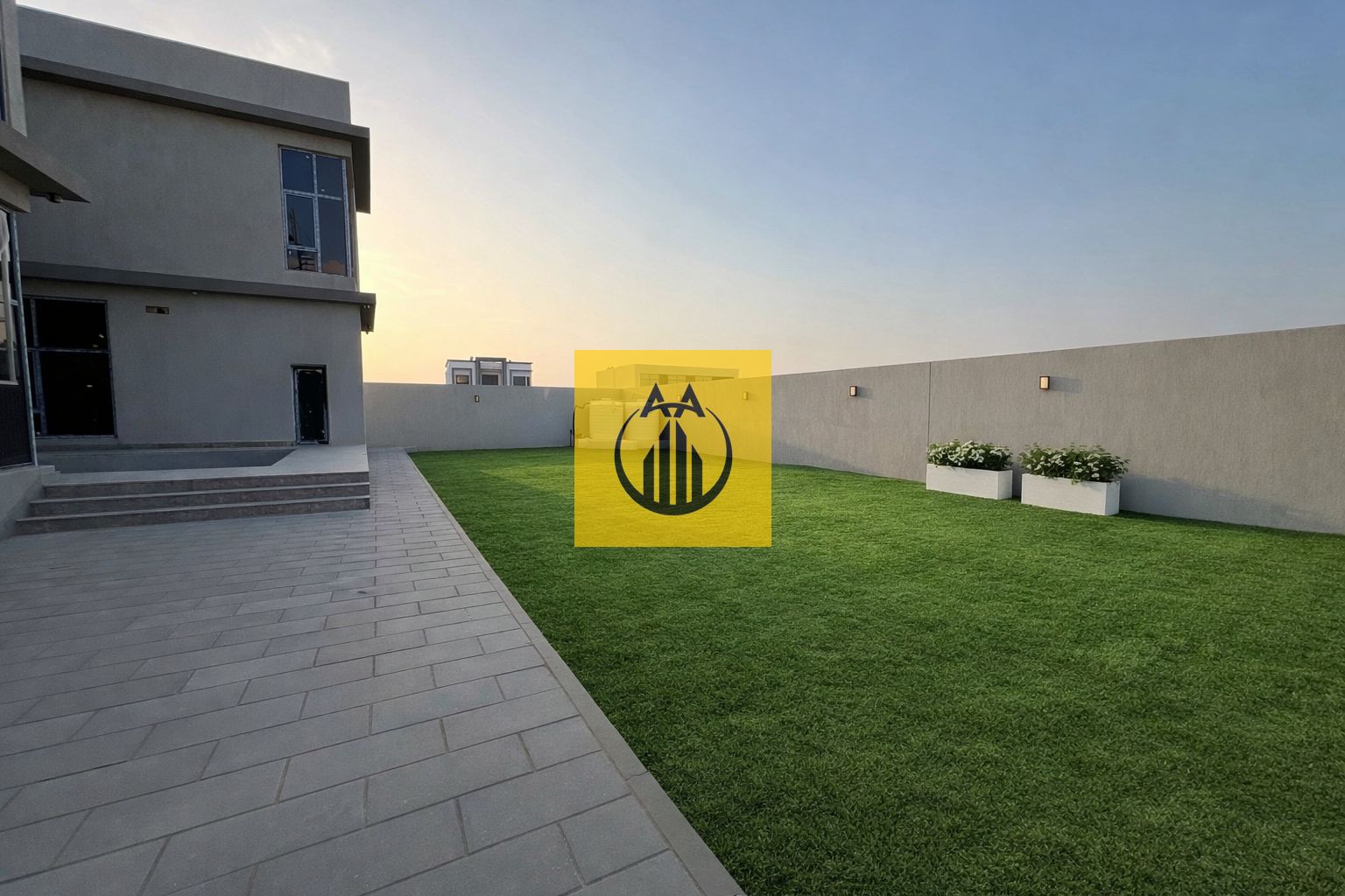 New brand villa for rent 5 rooms + maid