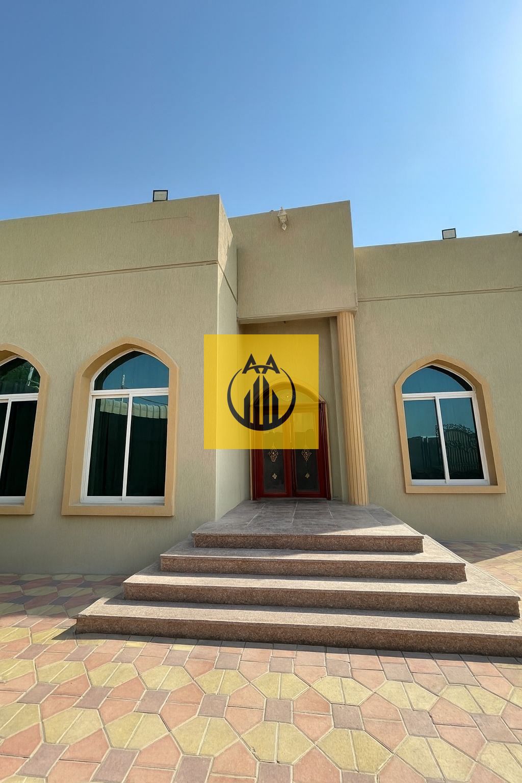 Villa for rent in al khawaneej2; 4 master bedrooms*hall