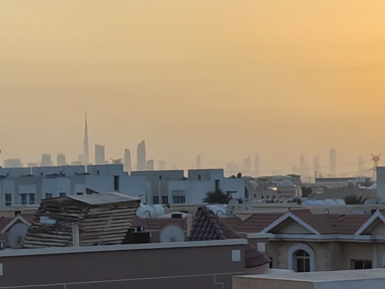 IN MIRDIF 5 BEDROOMS with MAID ROOM VILLA AVAILABLE FOR RENT (ONLY FOR FAMILY )SHEARING POOL