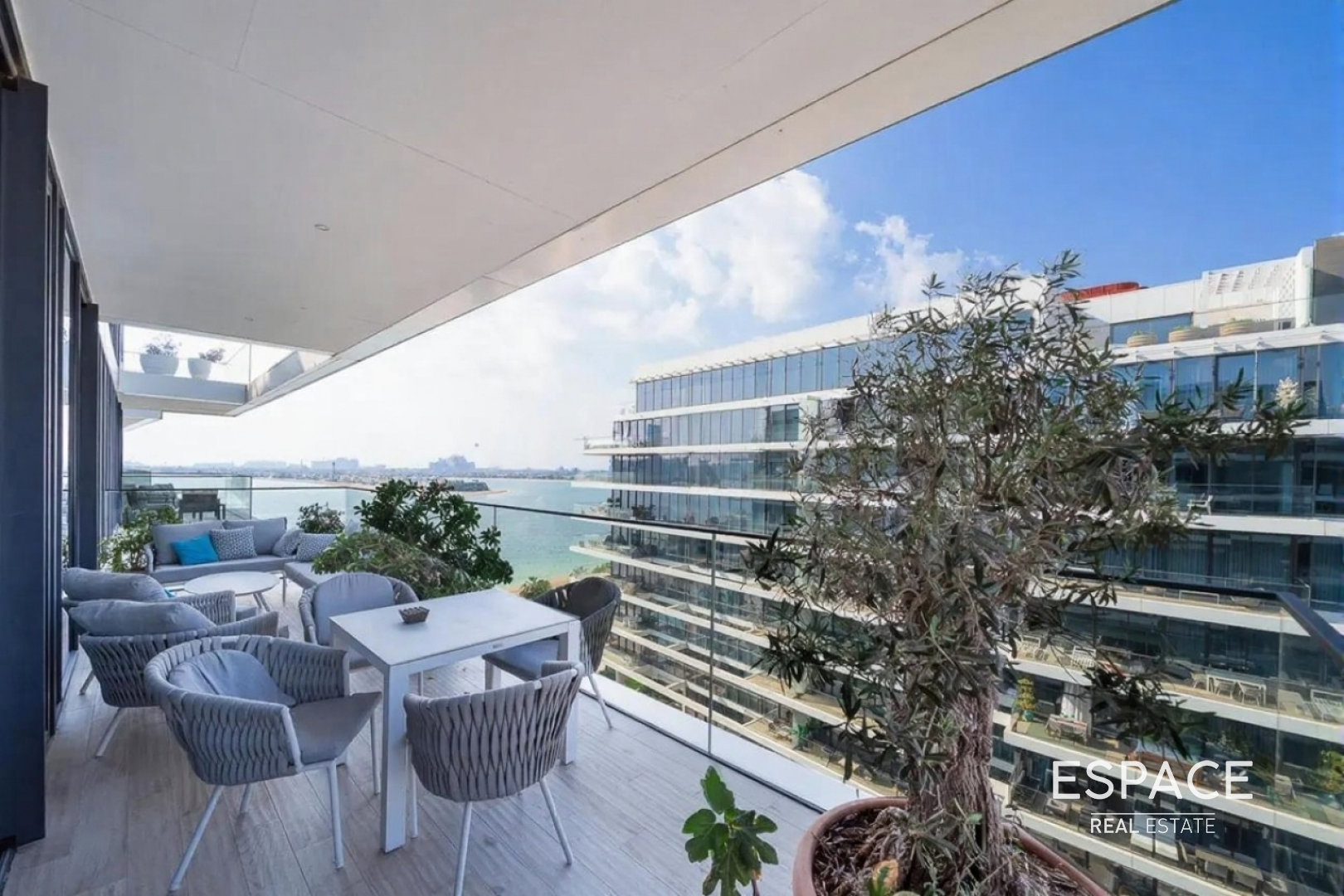 Vacant | Full Sea View | Private Beach