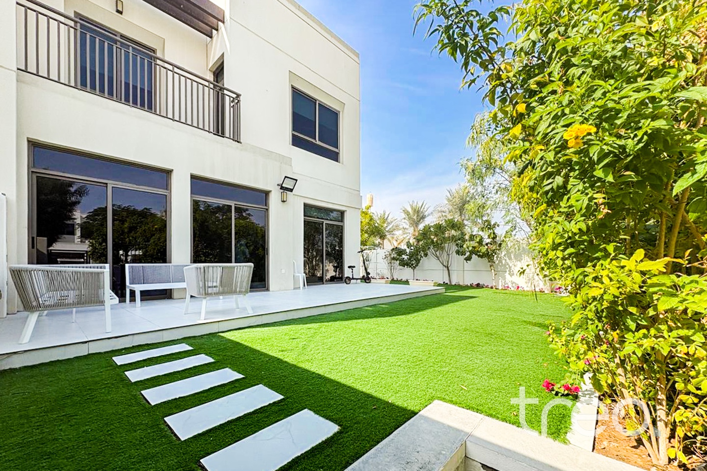 Single Row | Fully Furnished | Vacant Soon