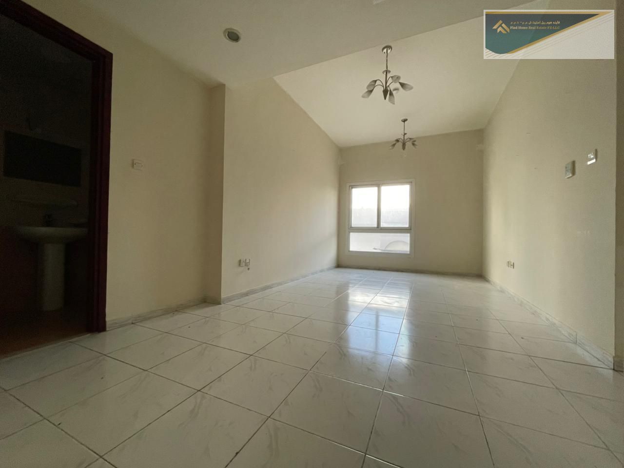 HOT OFFER!!LAST UNIT 2BHK NEW BUILDING ONLY FOR FAMILY READY TO MOVE ACHEIVE THE OFFER JUST 40K IN ALMAJAZ 2