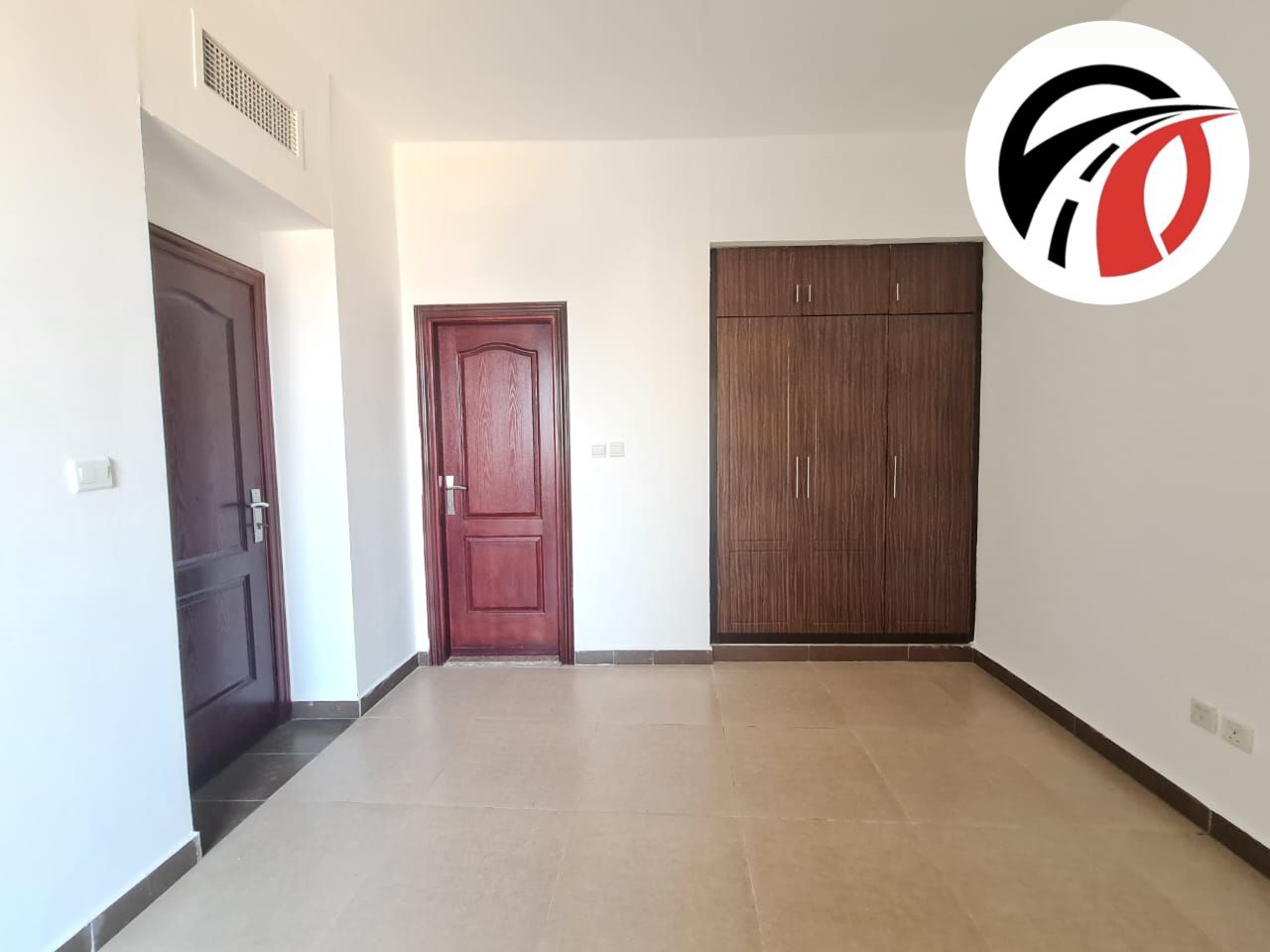 Spacious 1BR Close To RTA Bus Stop - With All Amenities