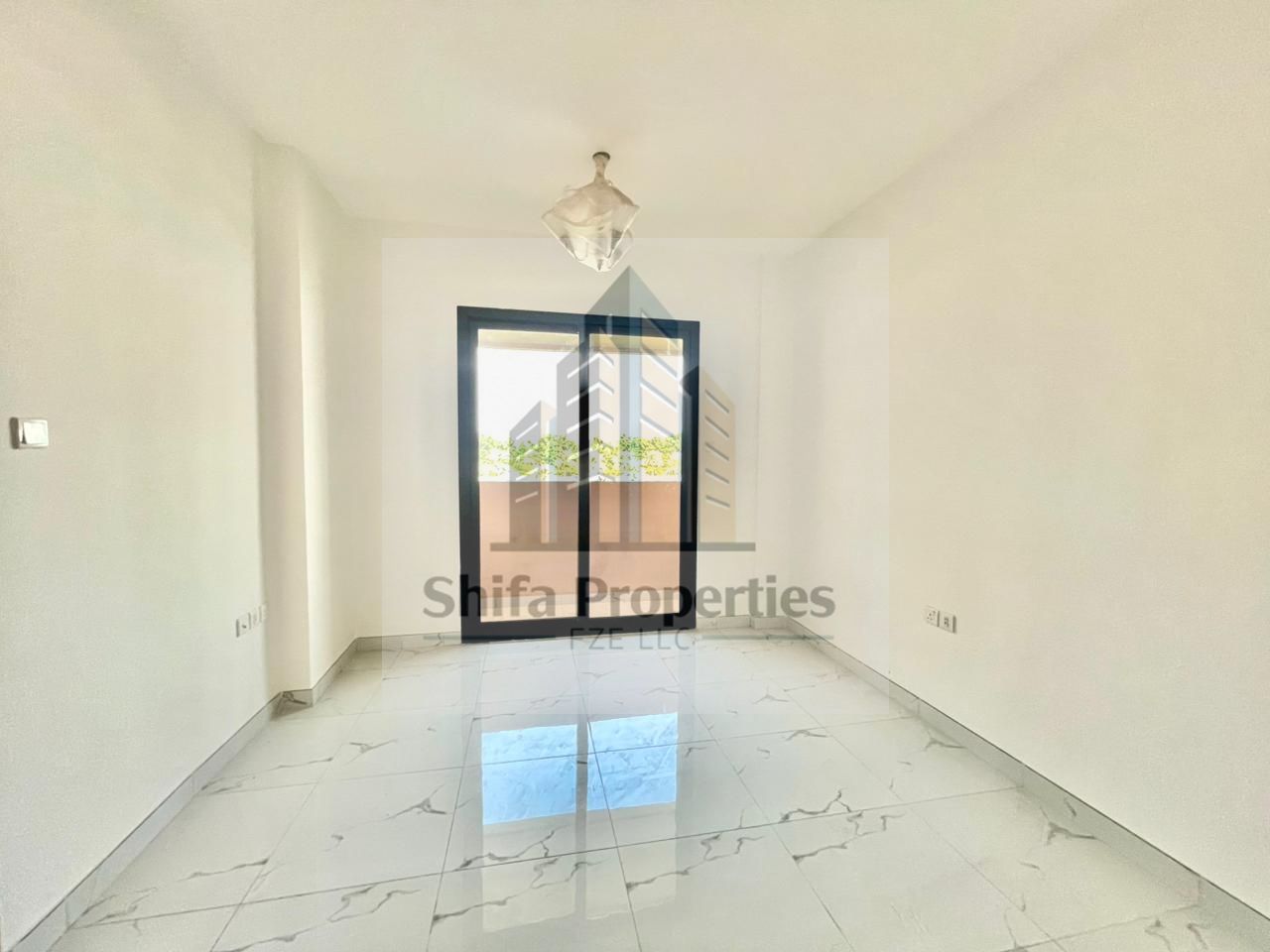 Brand new 1bhk balcony near to Airport