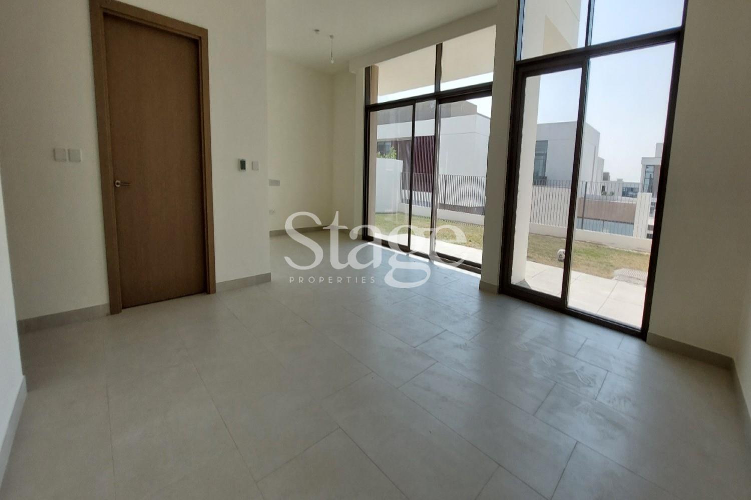 Type D Villa | 3 Extra Rooms | Garage for 3 | Pool