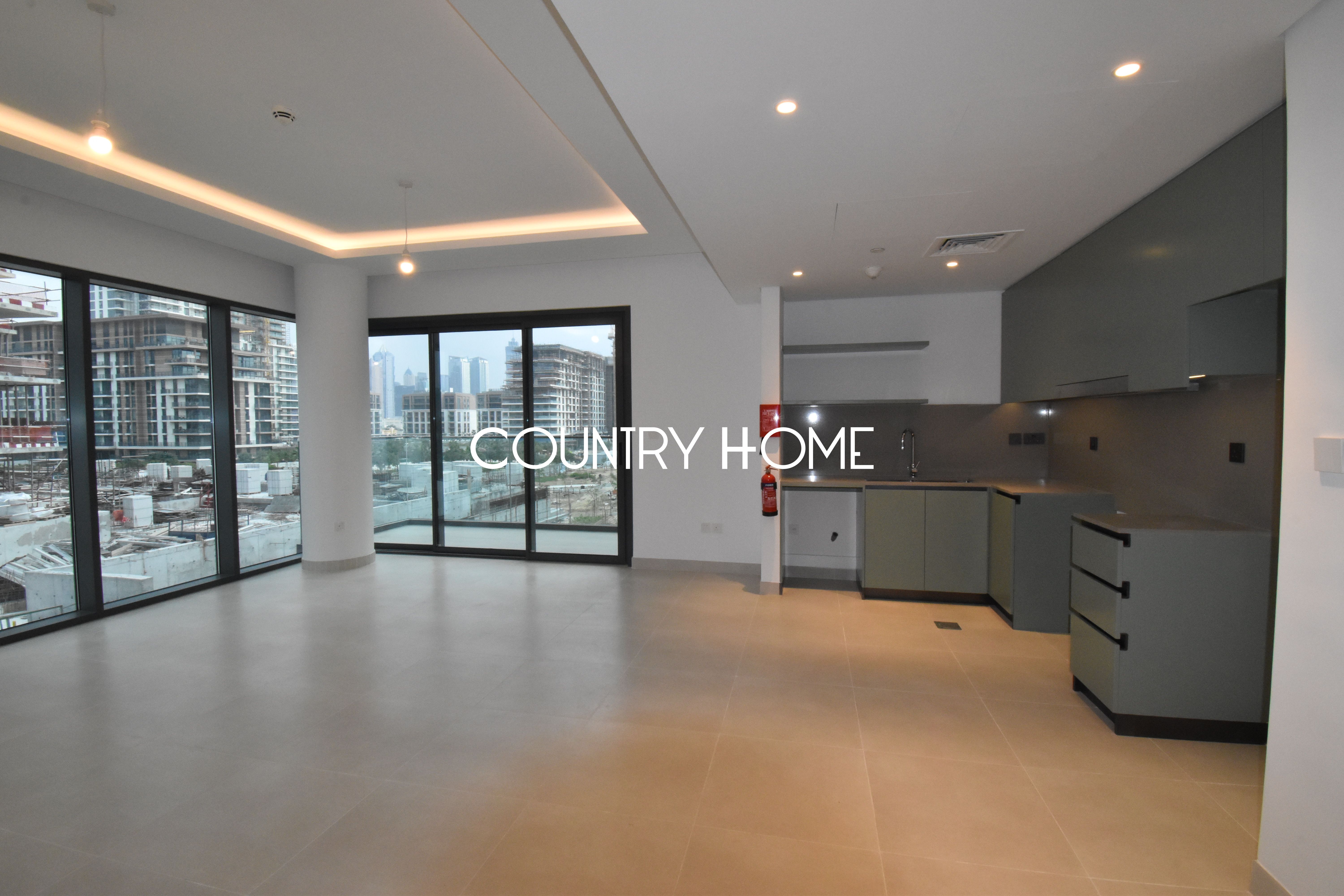 Bright 2 BR Unit | Pool- Skyline and City Walk View