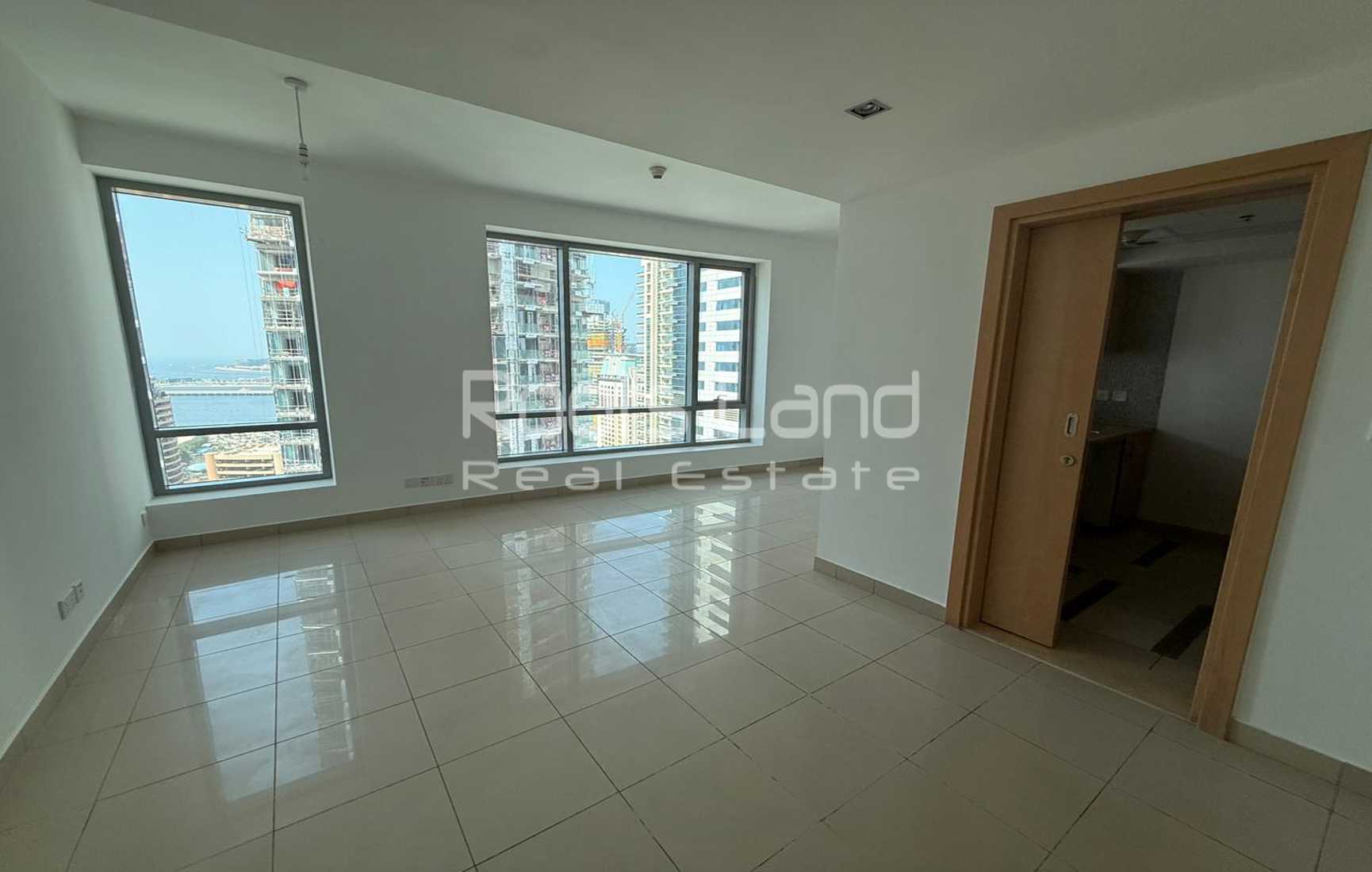 Vacant Ready To Move | High Floor | Sea View
