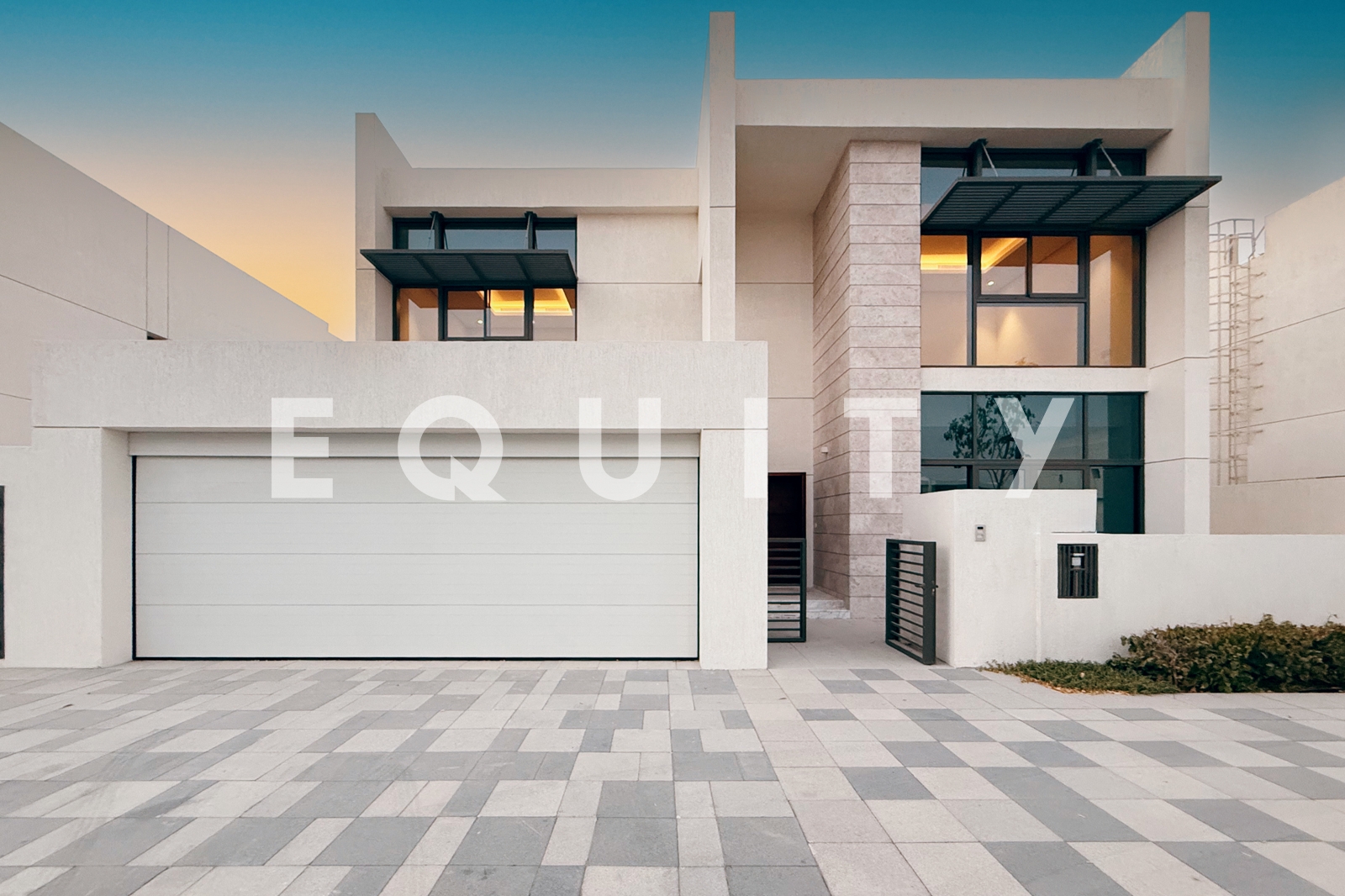 Vacant | Contemporary Villa | Community Expert